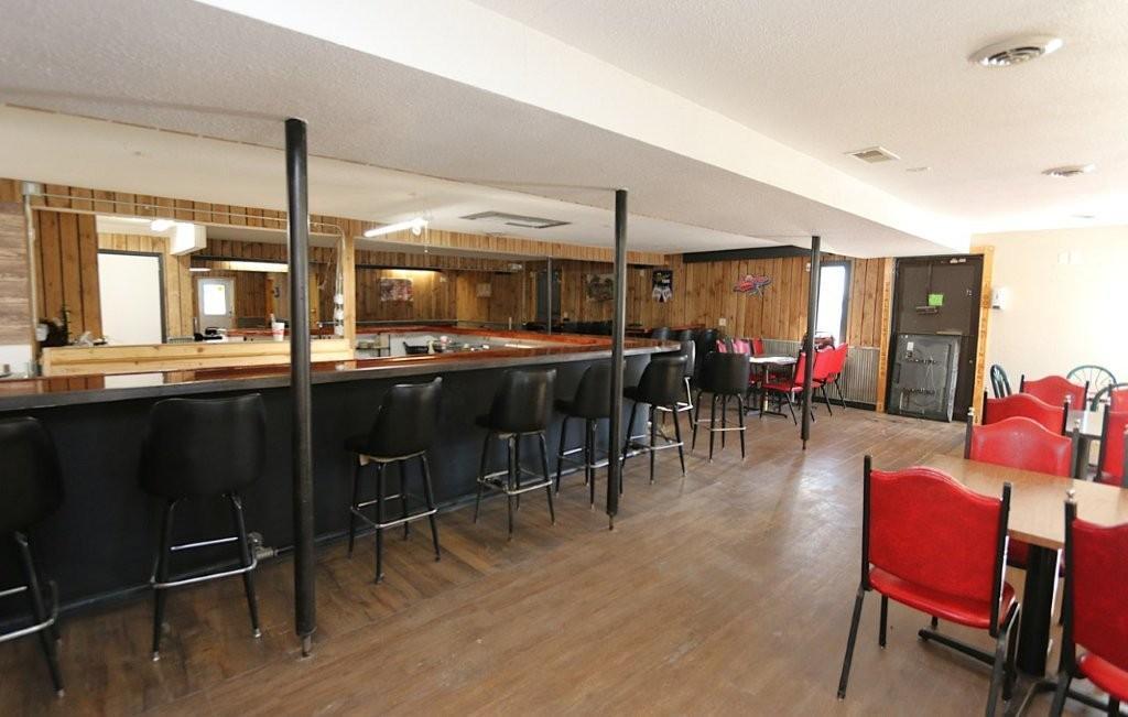 107 Main St, Dent, MN 56528