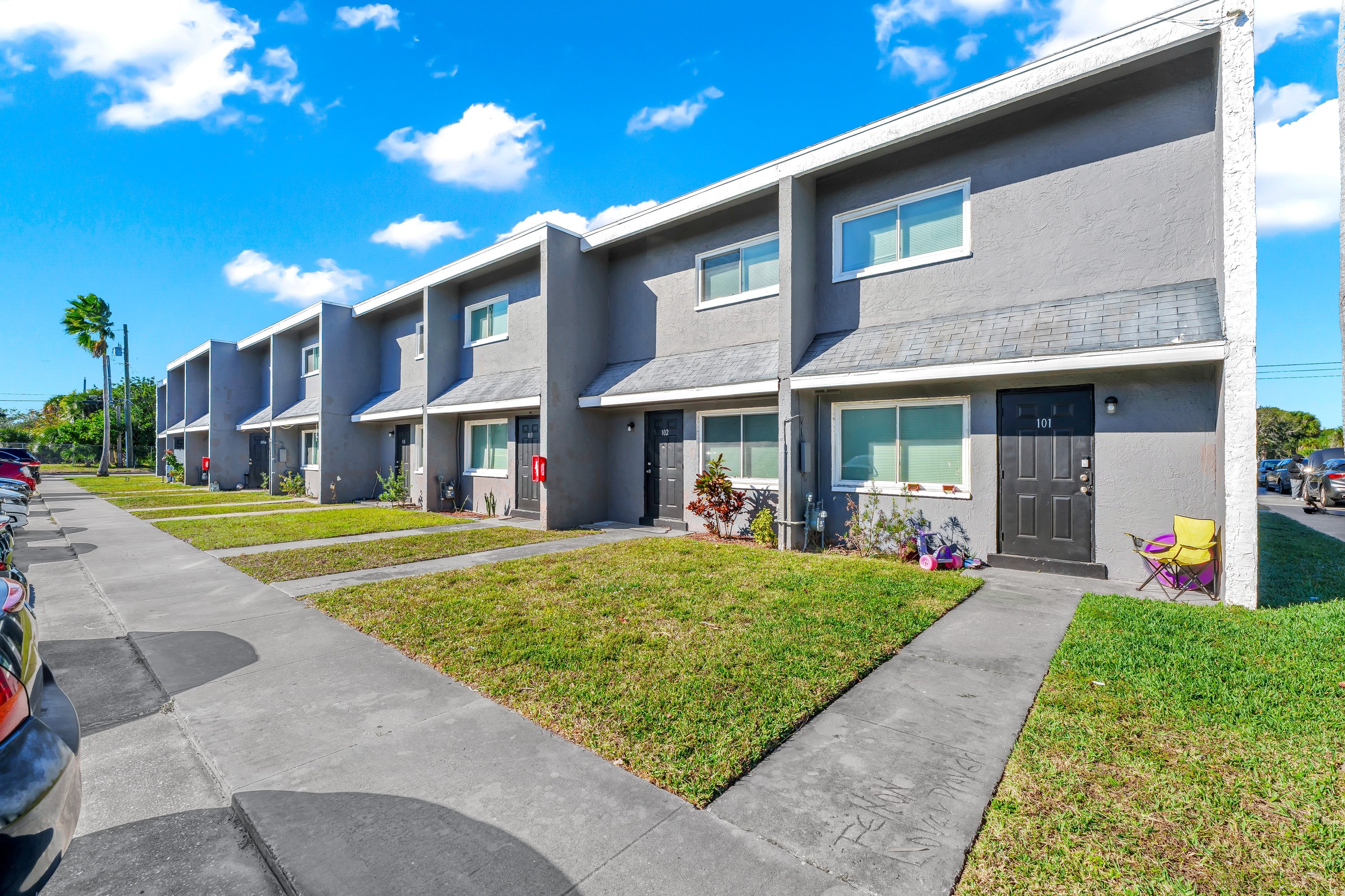 825 E University Blvd, Melbourne, FL 32901