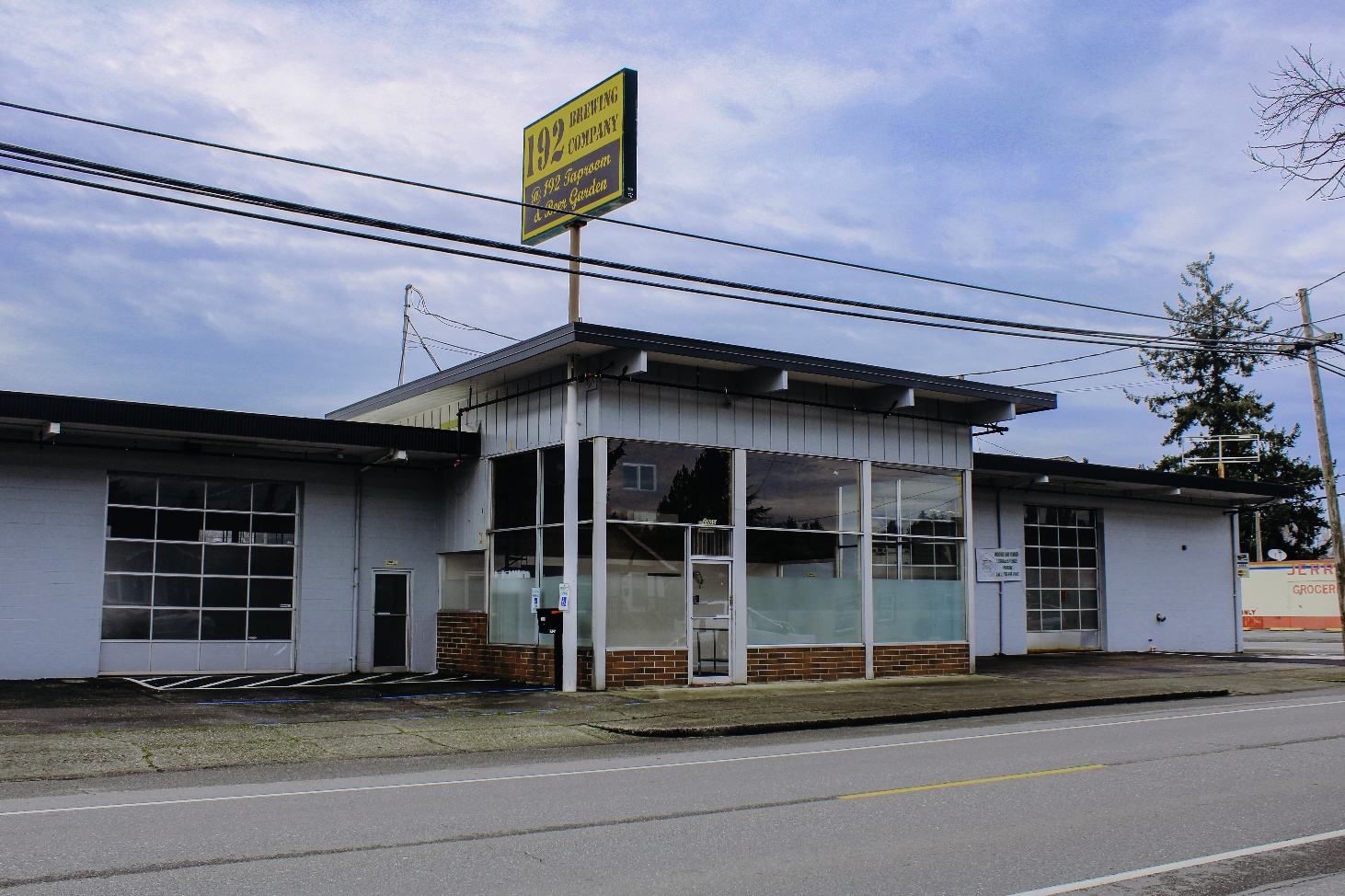 1405 S 2Nd St, Mount Vernon, WA 98273