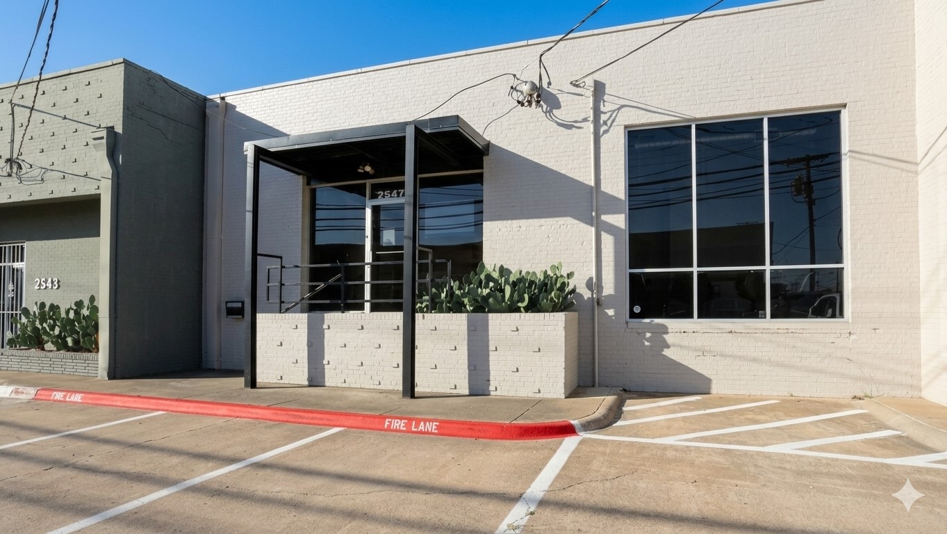 2543 Farrington St, Dallas, TX 75207