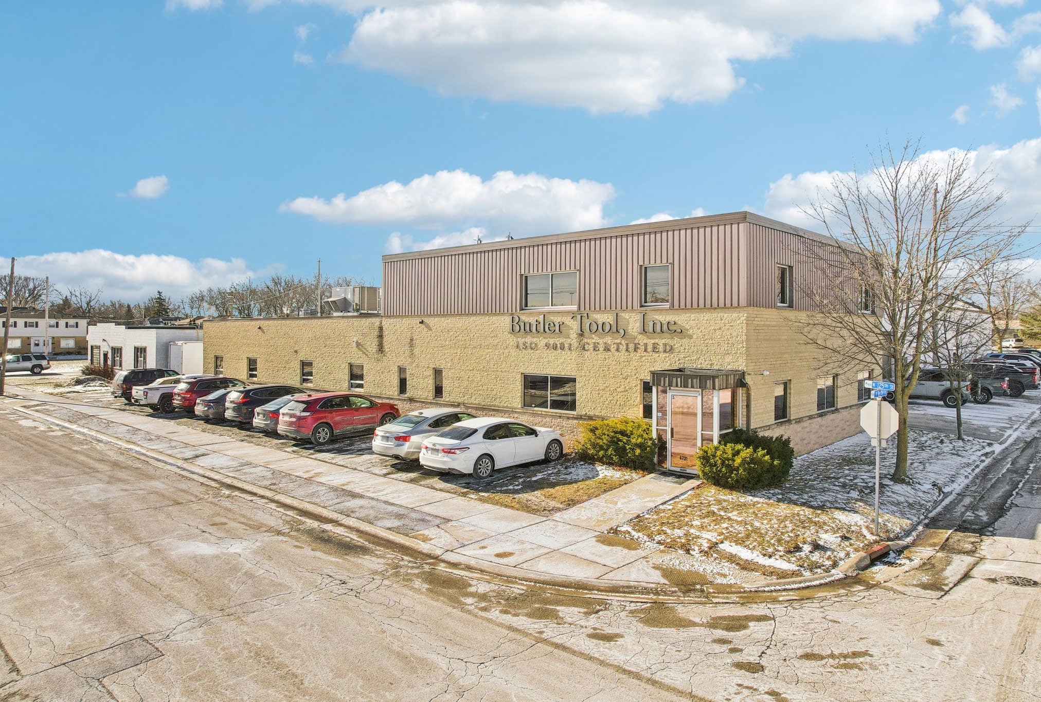 4731 N 125Th St, Butler, WI 53007