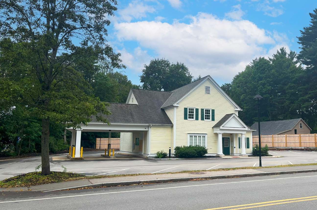 80 Main St, Exeter, NH 03833