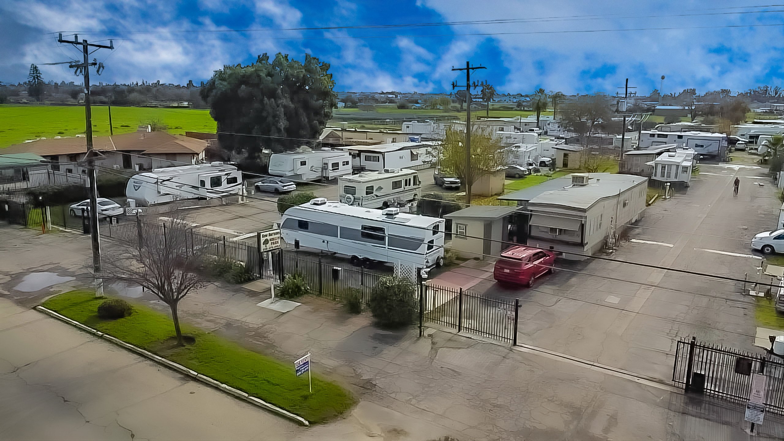 3147 W Olive Ave, Fresno, CA 93722