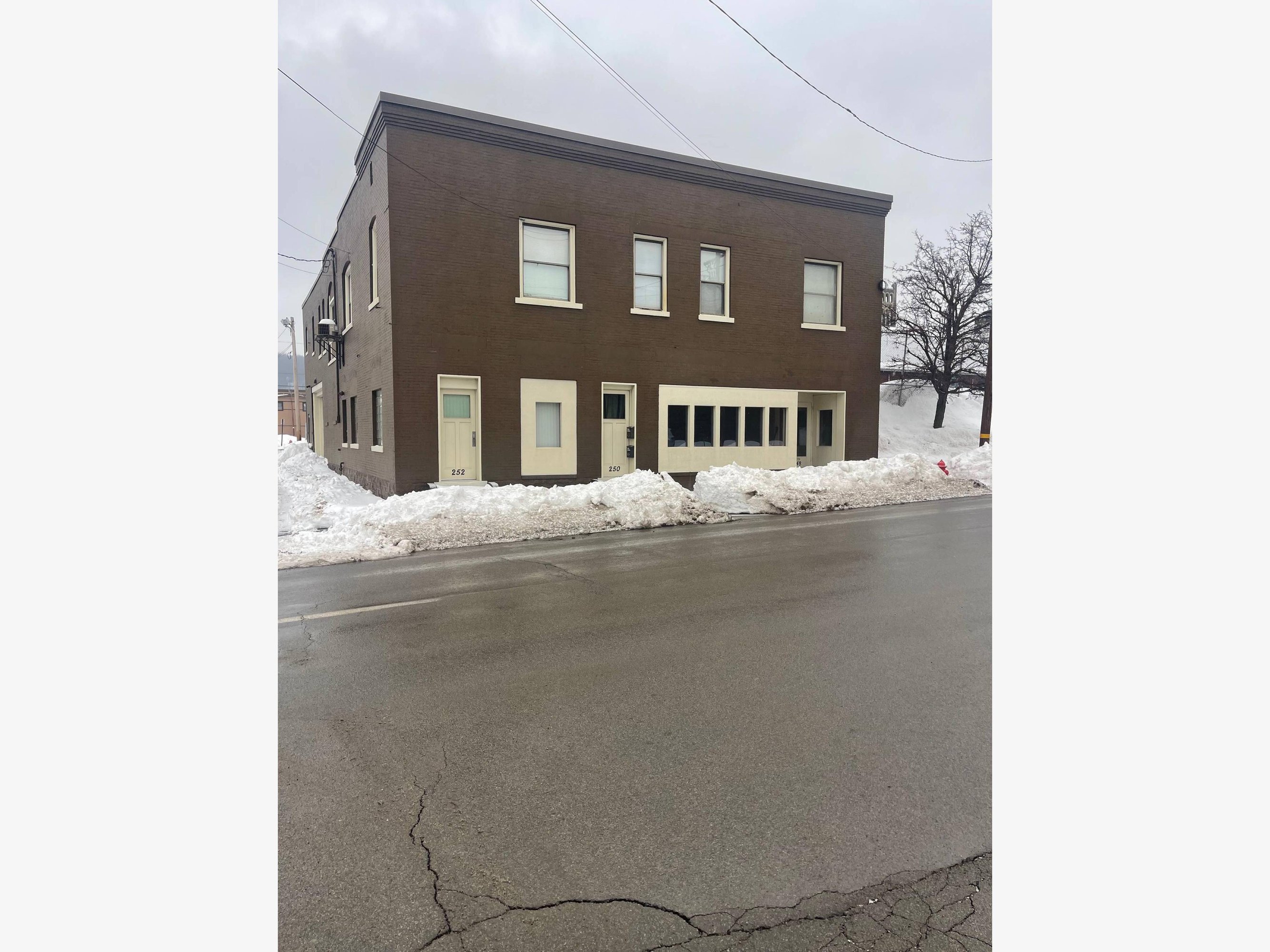 248 W Jefferson St, Butler, PA 16001
