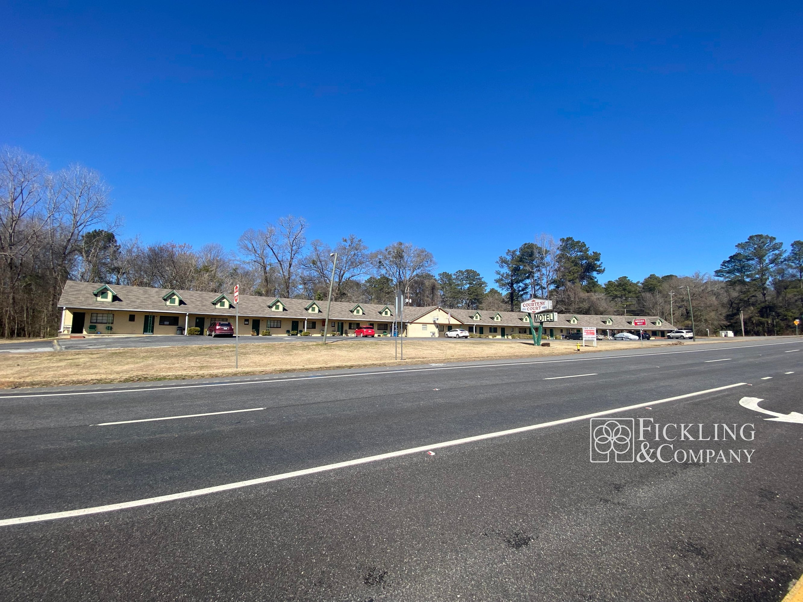 2240 Gray Hwy, Macon, GA 31211