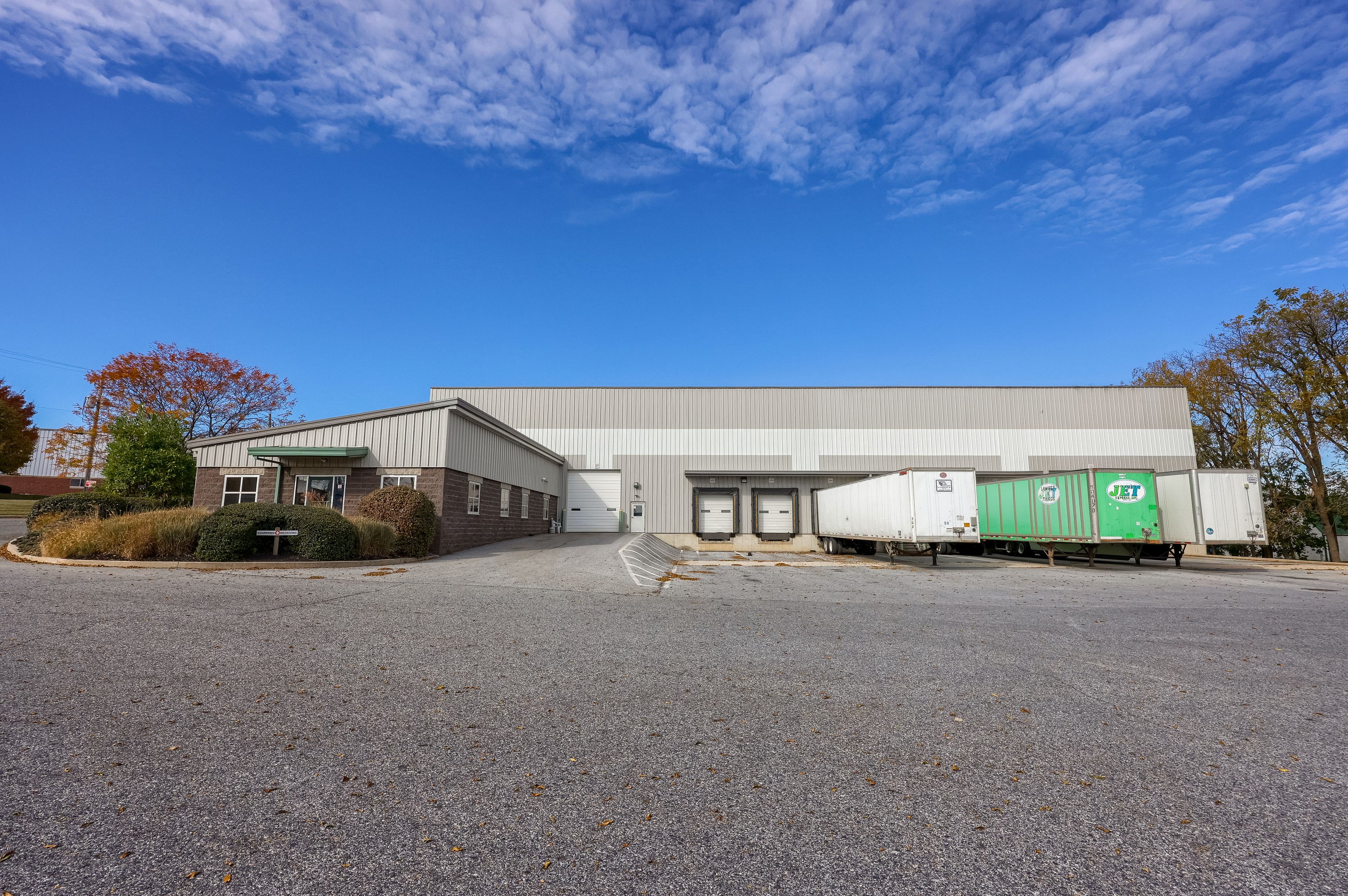 300 Commerce Dr, New Holland, PA 17557