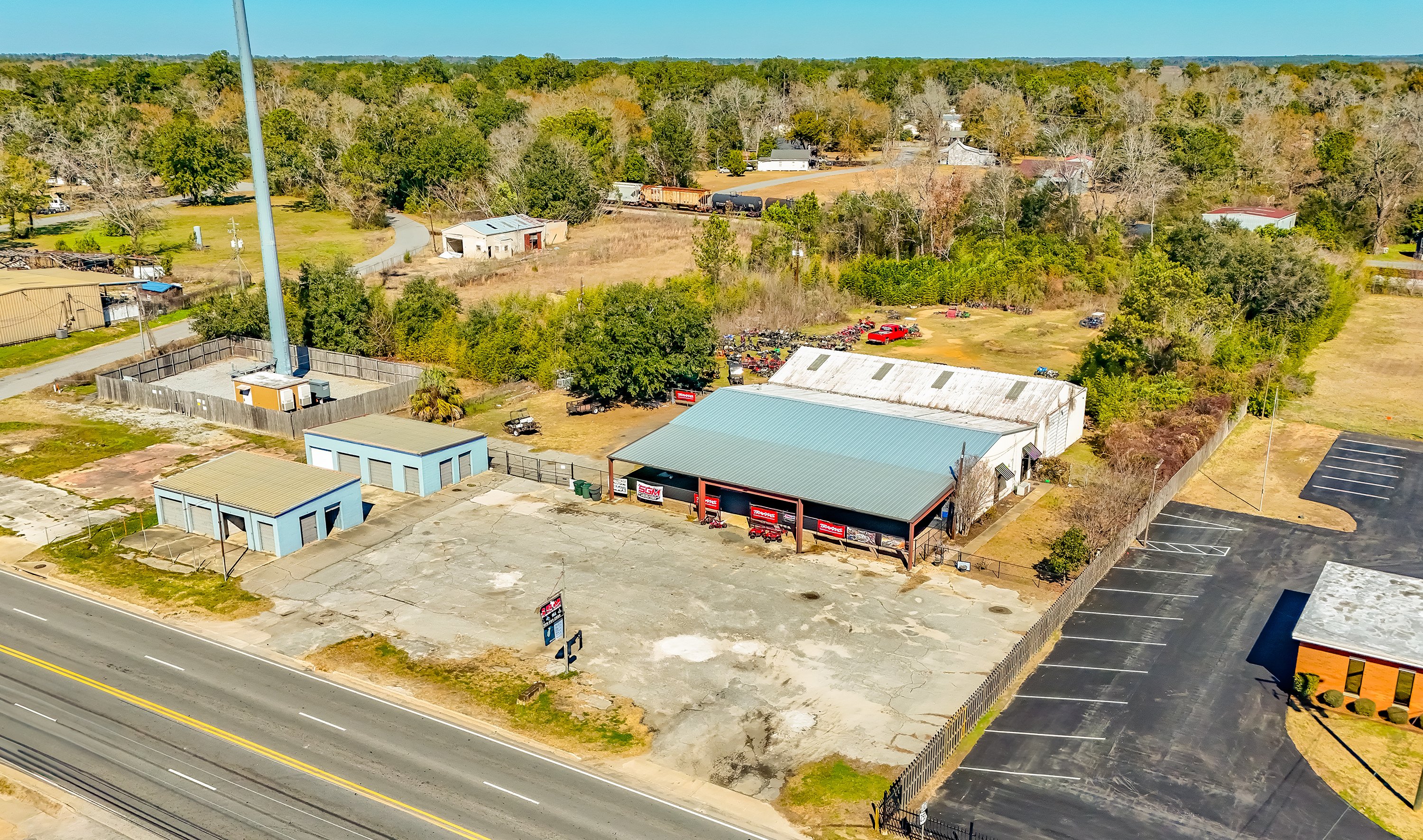 1204 Dothan Rd, Bainbridge, GA 39817