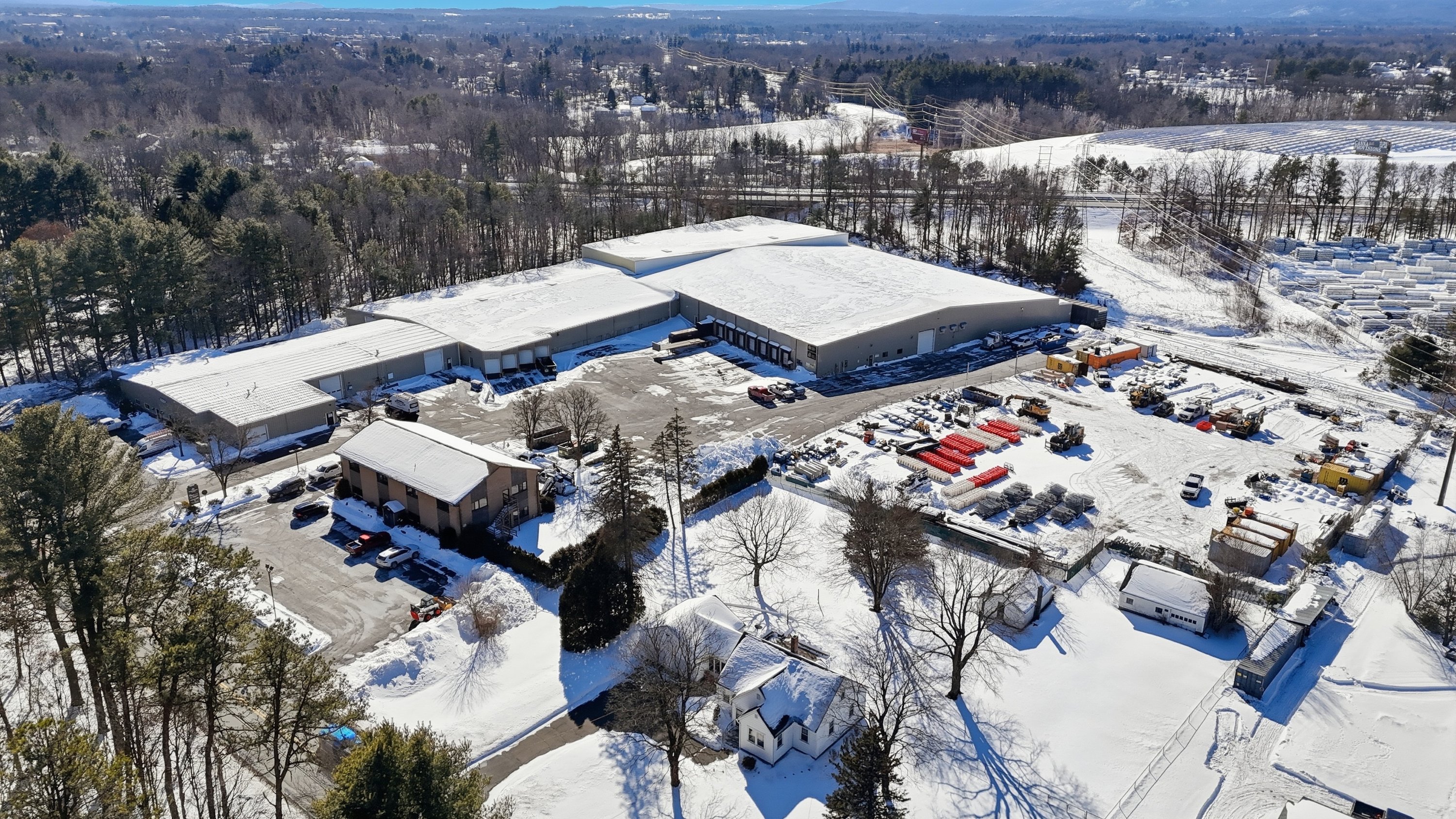 170 Lockhouse Rd, Westfield, MA 01085