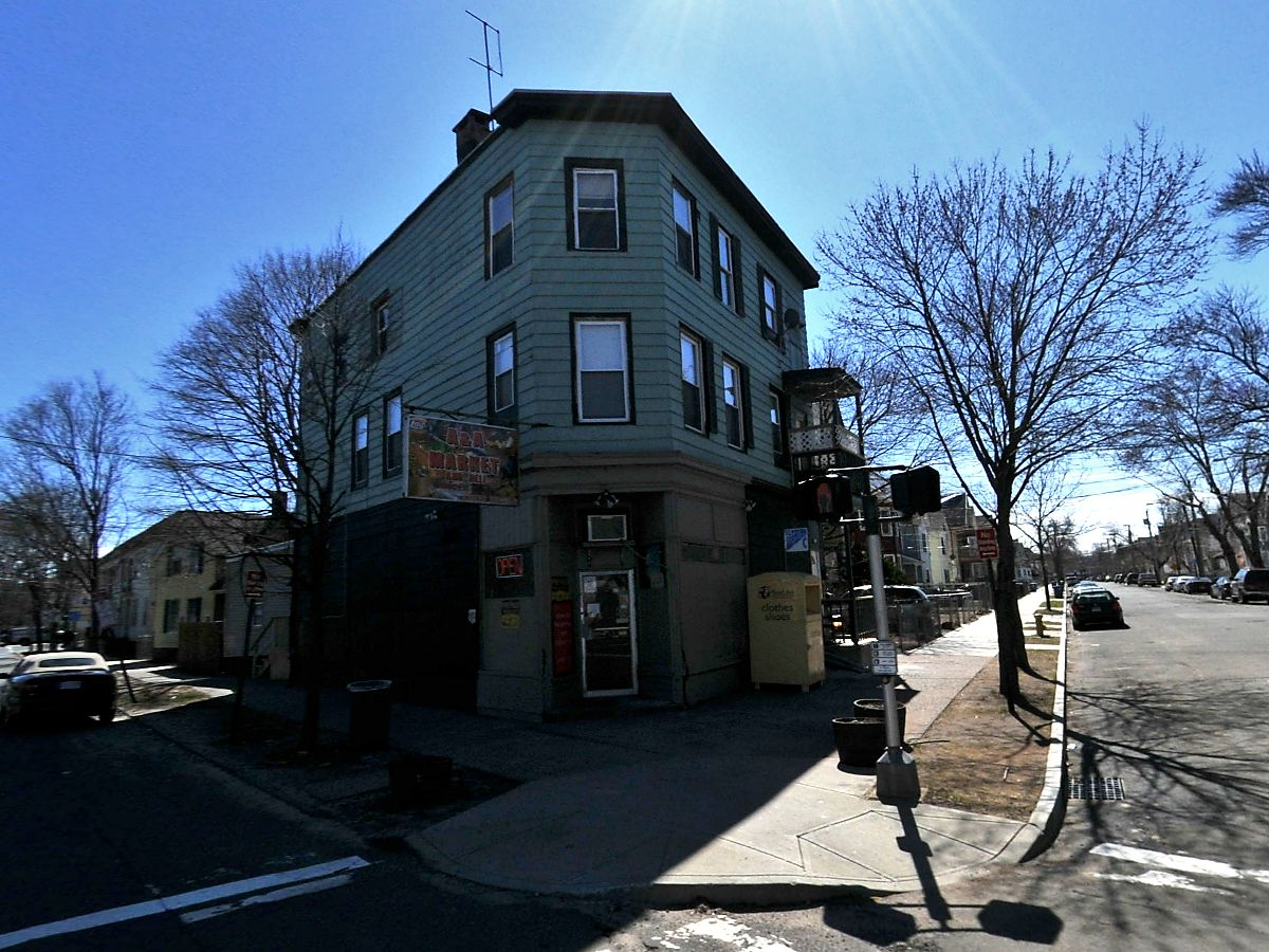 123 Carmel St, New Haven, CT 06511