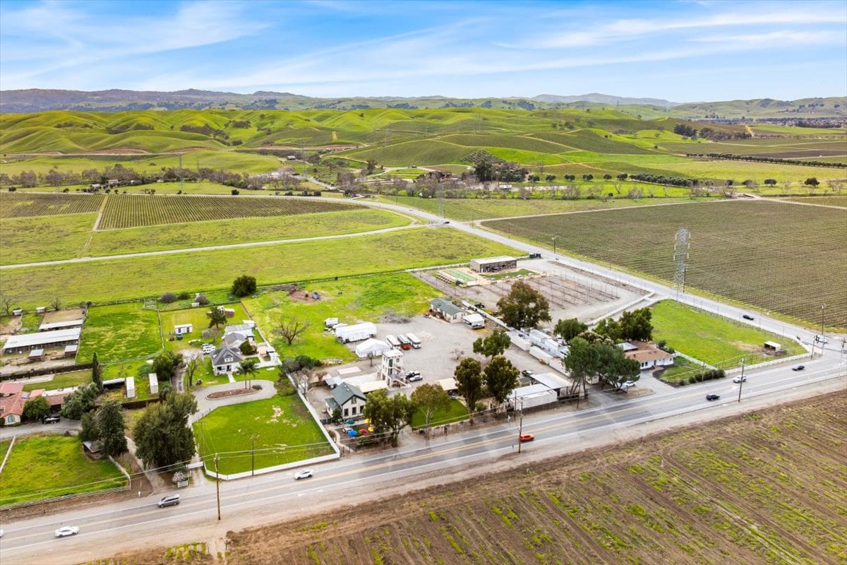 5143 Tesla Rd, Livermore, CA 94550