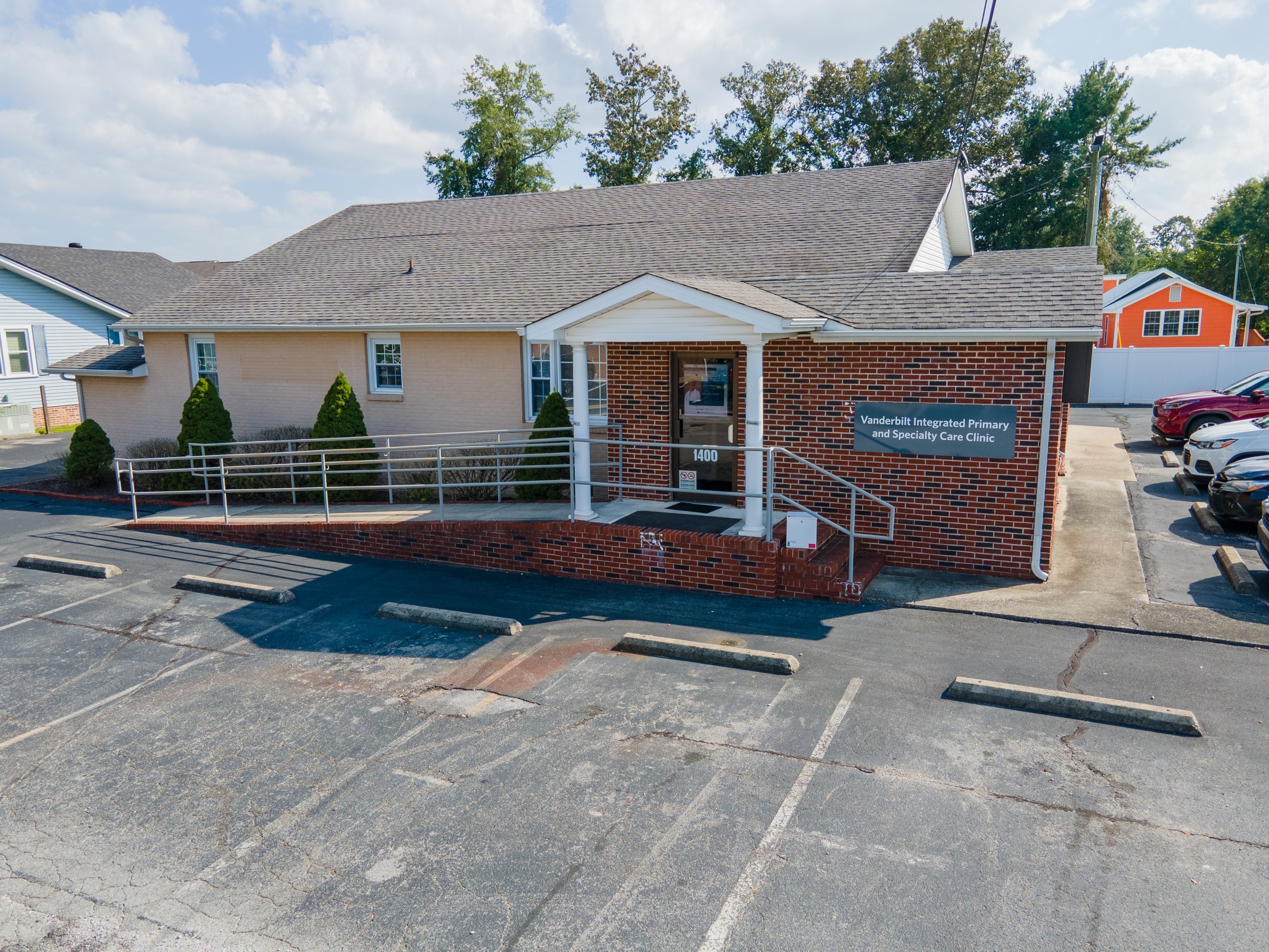 1400 Willow Dr, Manchester, TN 37355