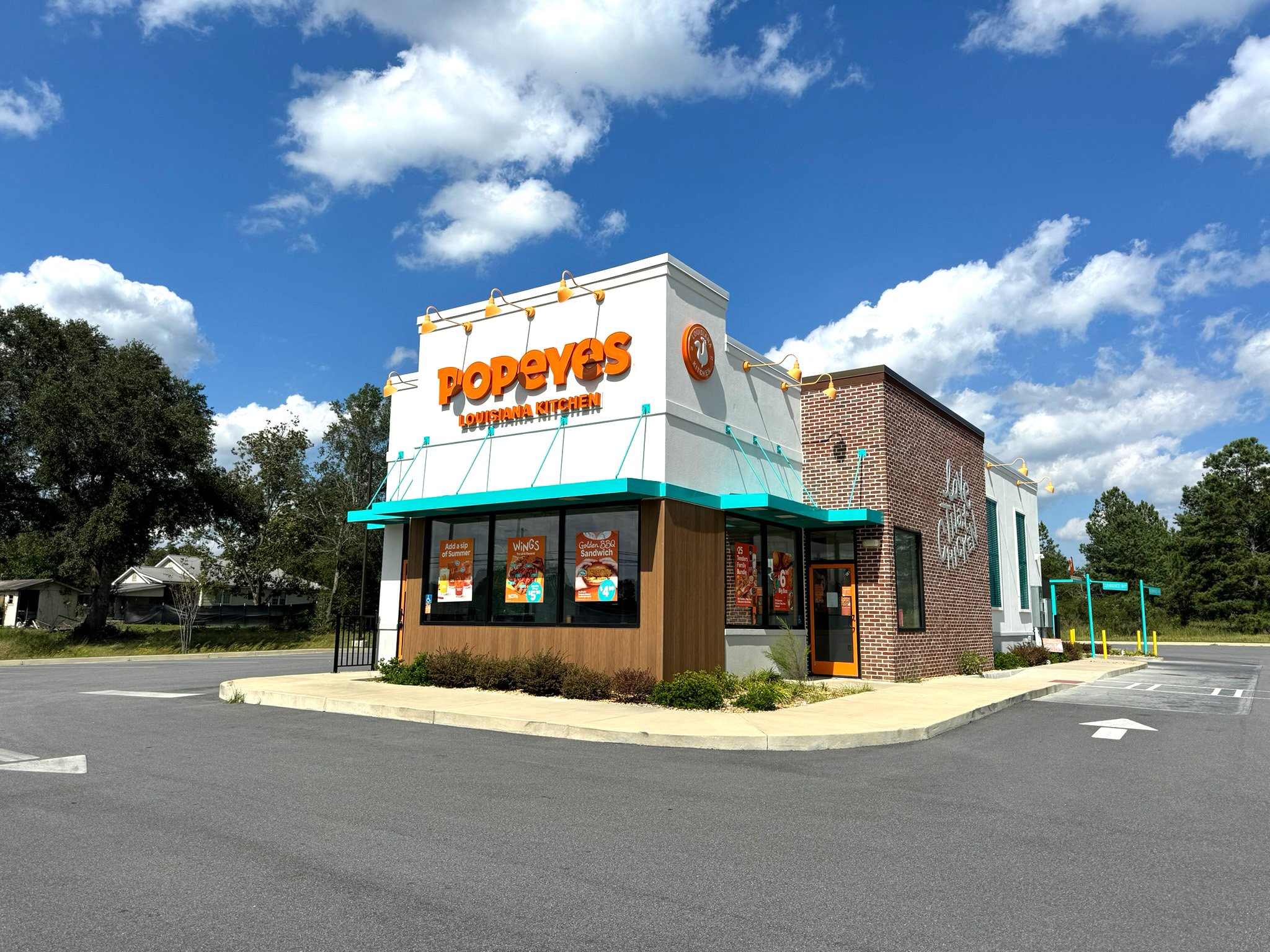 6110 Oak St, Eastman, GA 31023