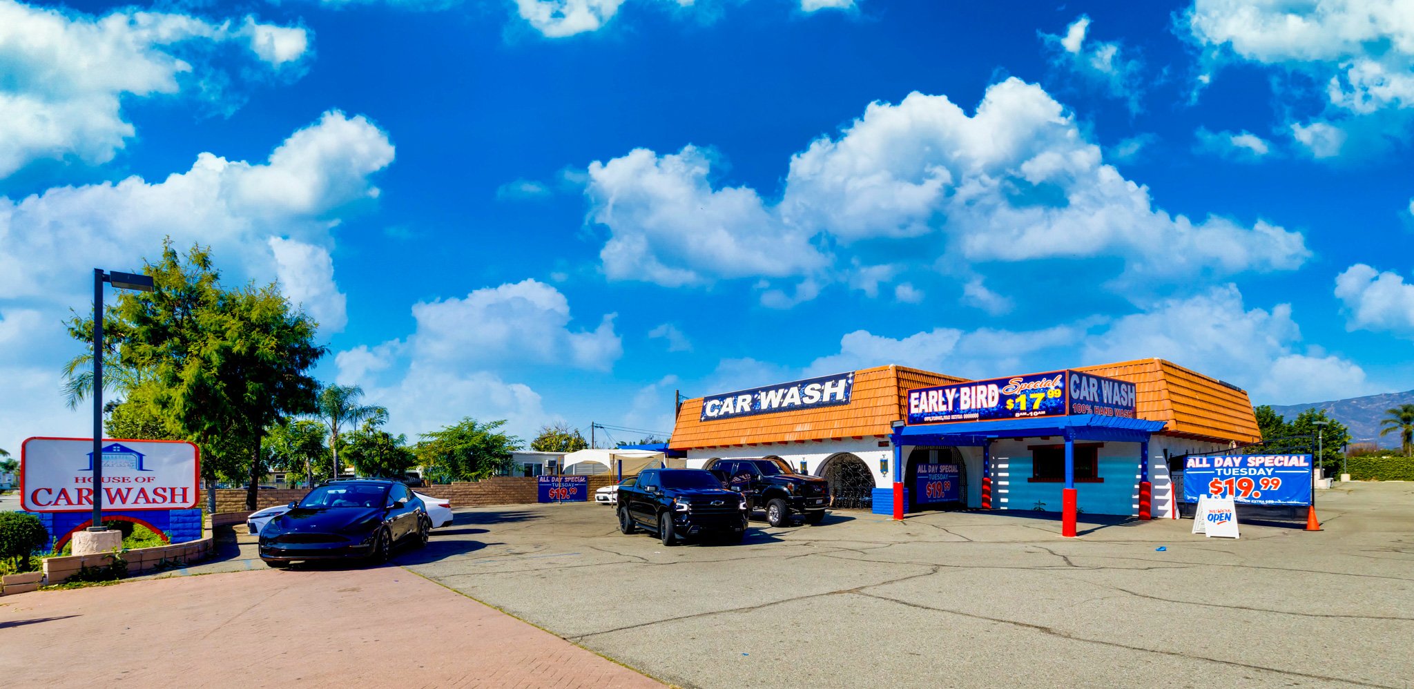 5064 Holt Blvd, Montclair, CA 91763