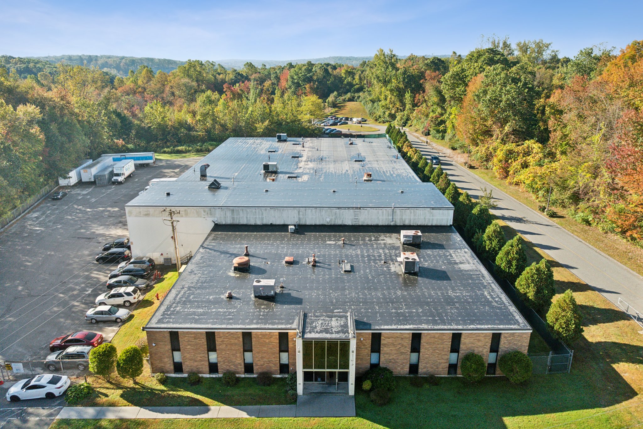 122 Avenue Of Industry, Waterbury, CT 06705
