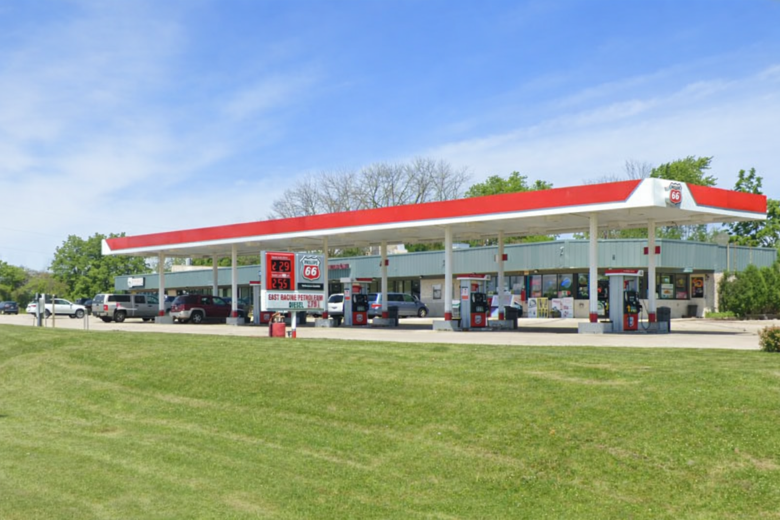 8020 Durand Ave, Sturtevant, WI 53177