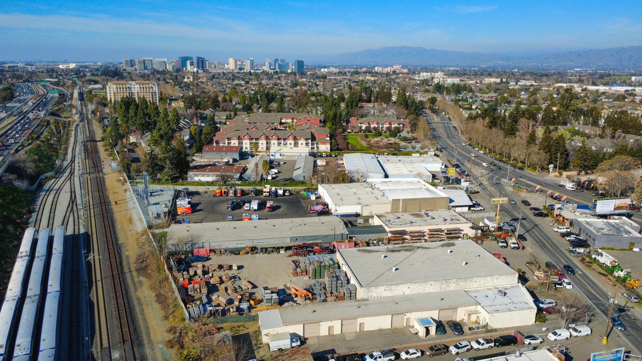 1615 Almaden Rd, San Jose, CA 95125-1206
