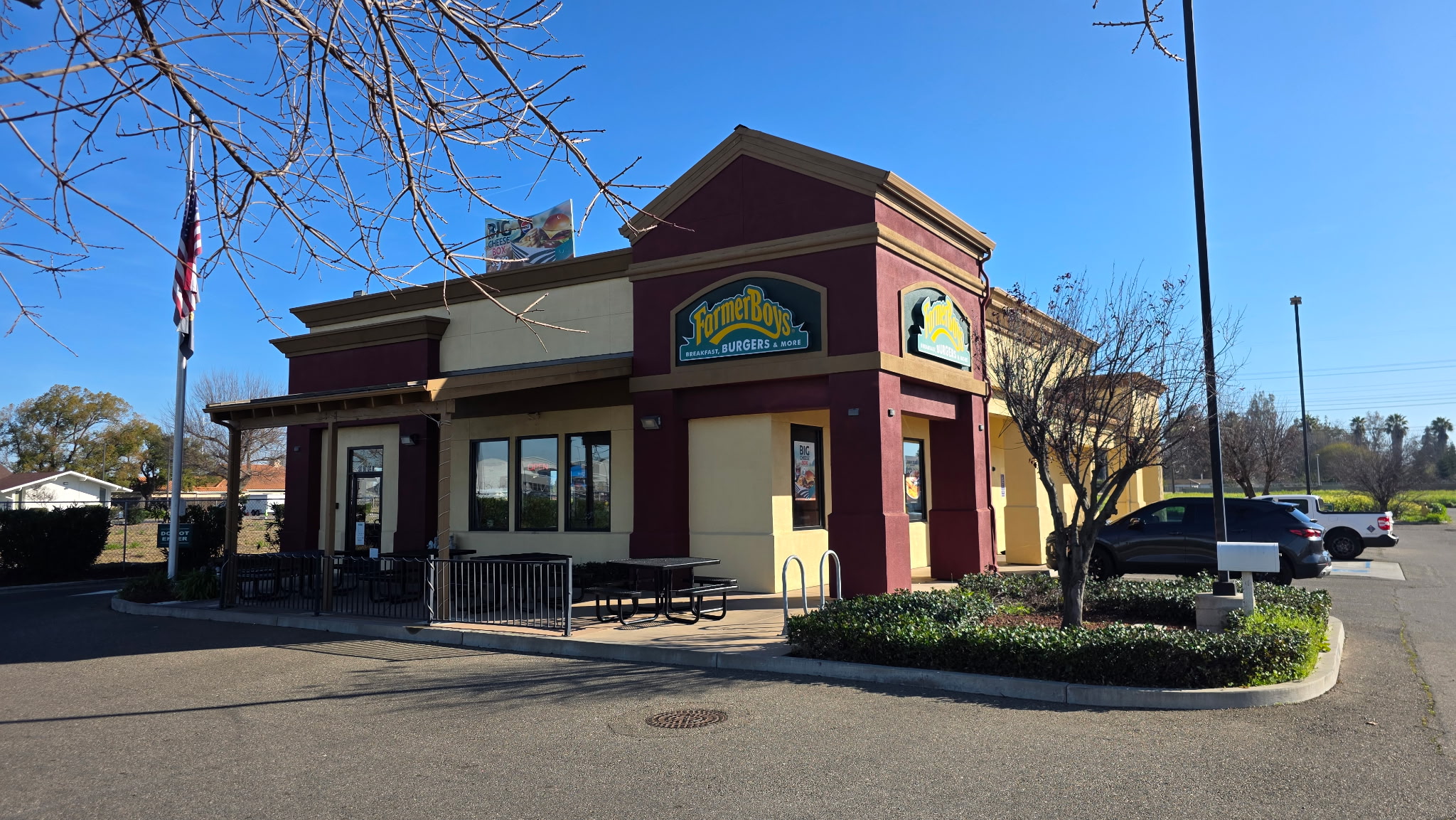 3908 Mitchell Rd, Ceres, CA 95307