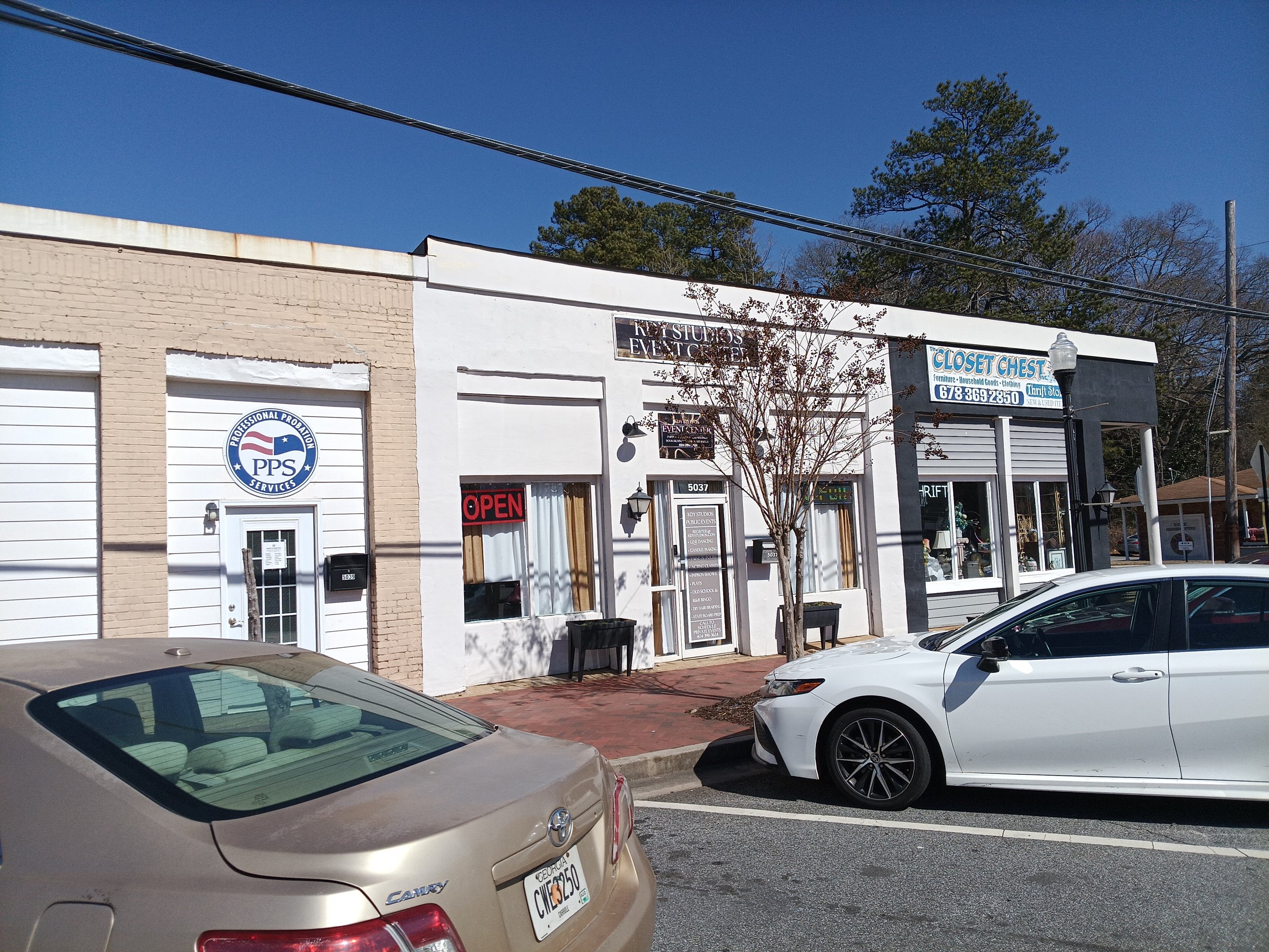 5037 Union St, Union City, GA 30291