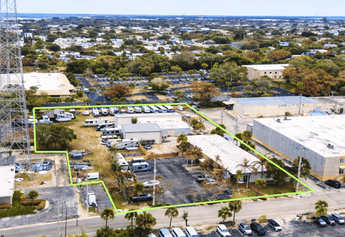 190 Center St, Cape Canaveral, FL 32920