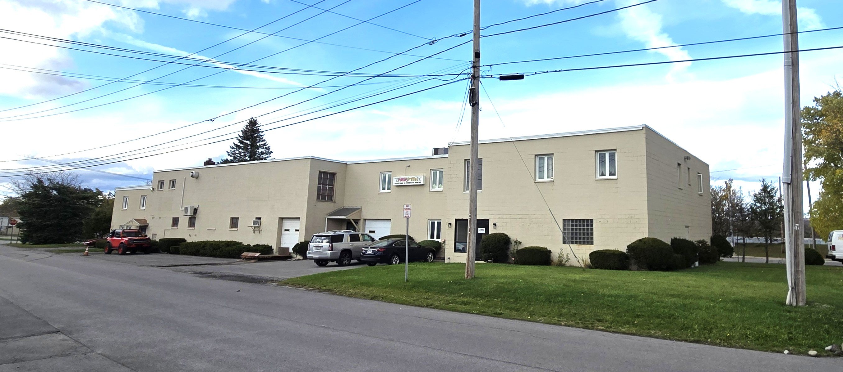 2336 W Whitesboro St, Utica, NY 13502