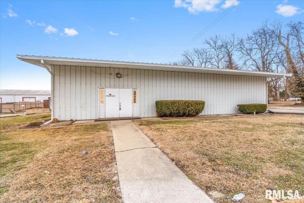 402 Dawson St, Springfield, IL 62702