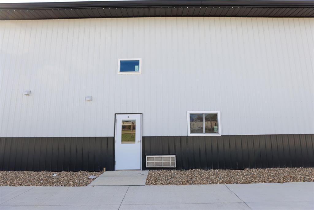 3111 W Airline Hwy, Waterloo, IA 50703