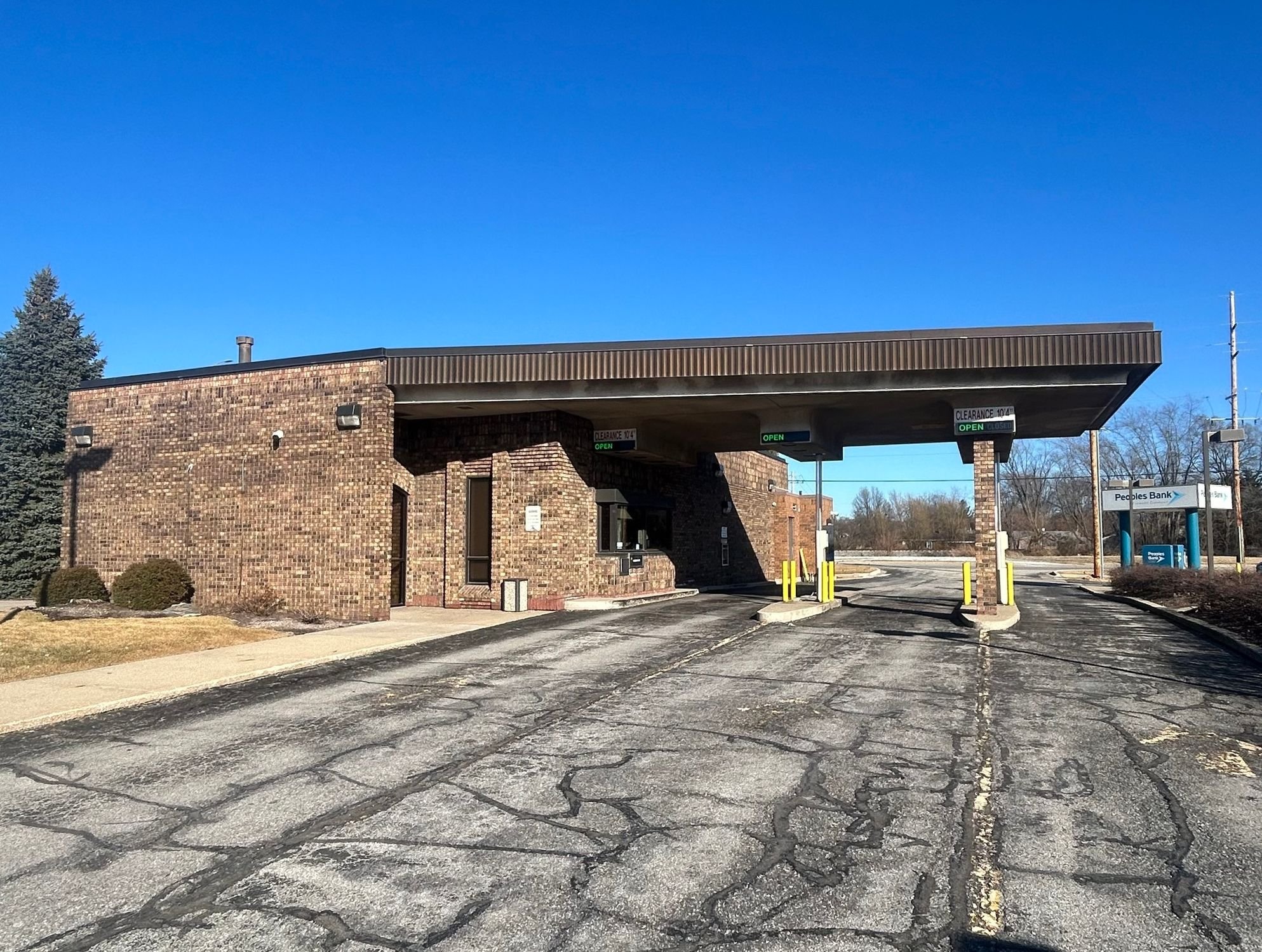 1300 Sheffield Ave, Dyer, IN 46311