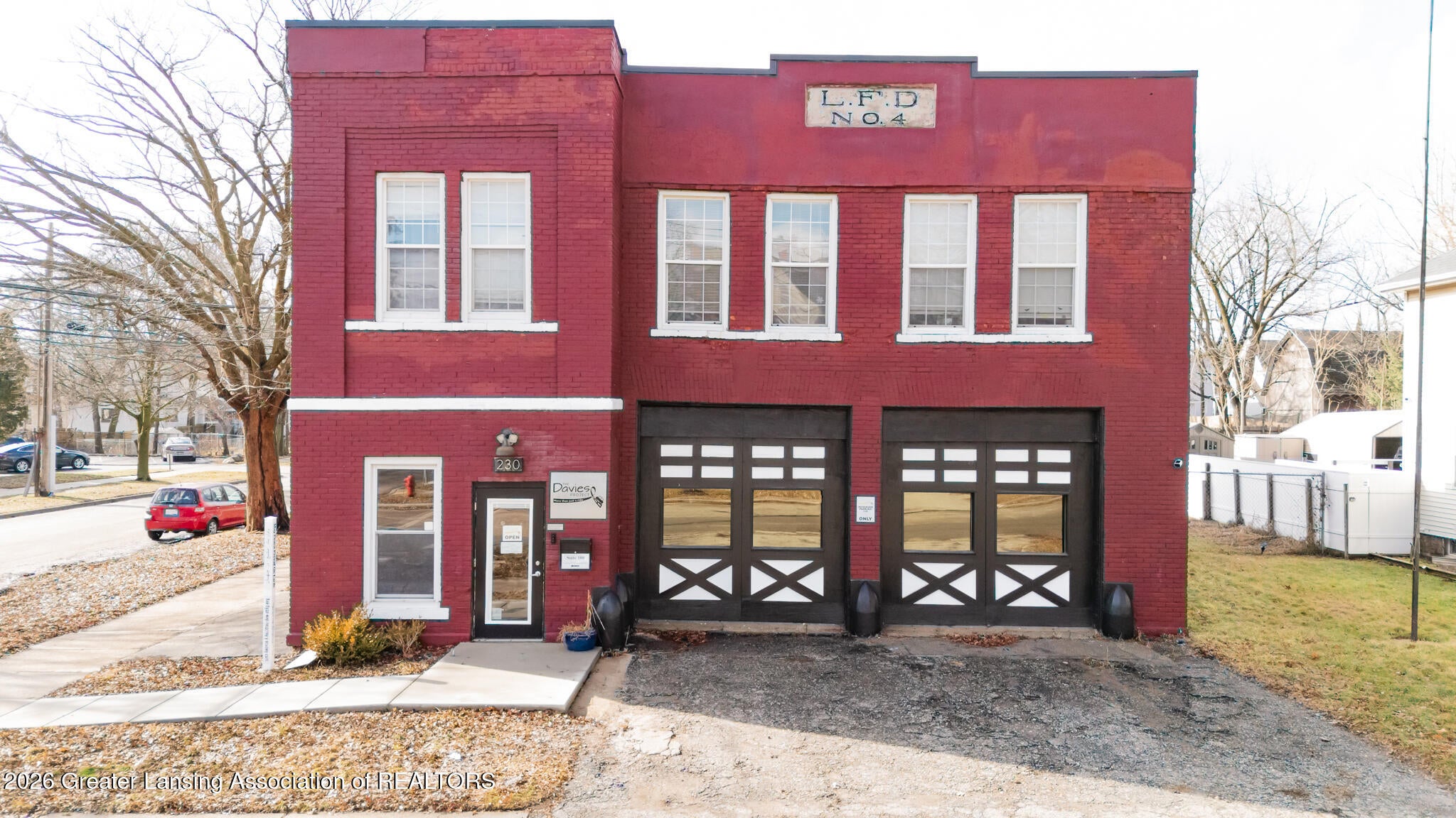 230 Bingham St, Lansing, MI 48912