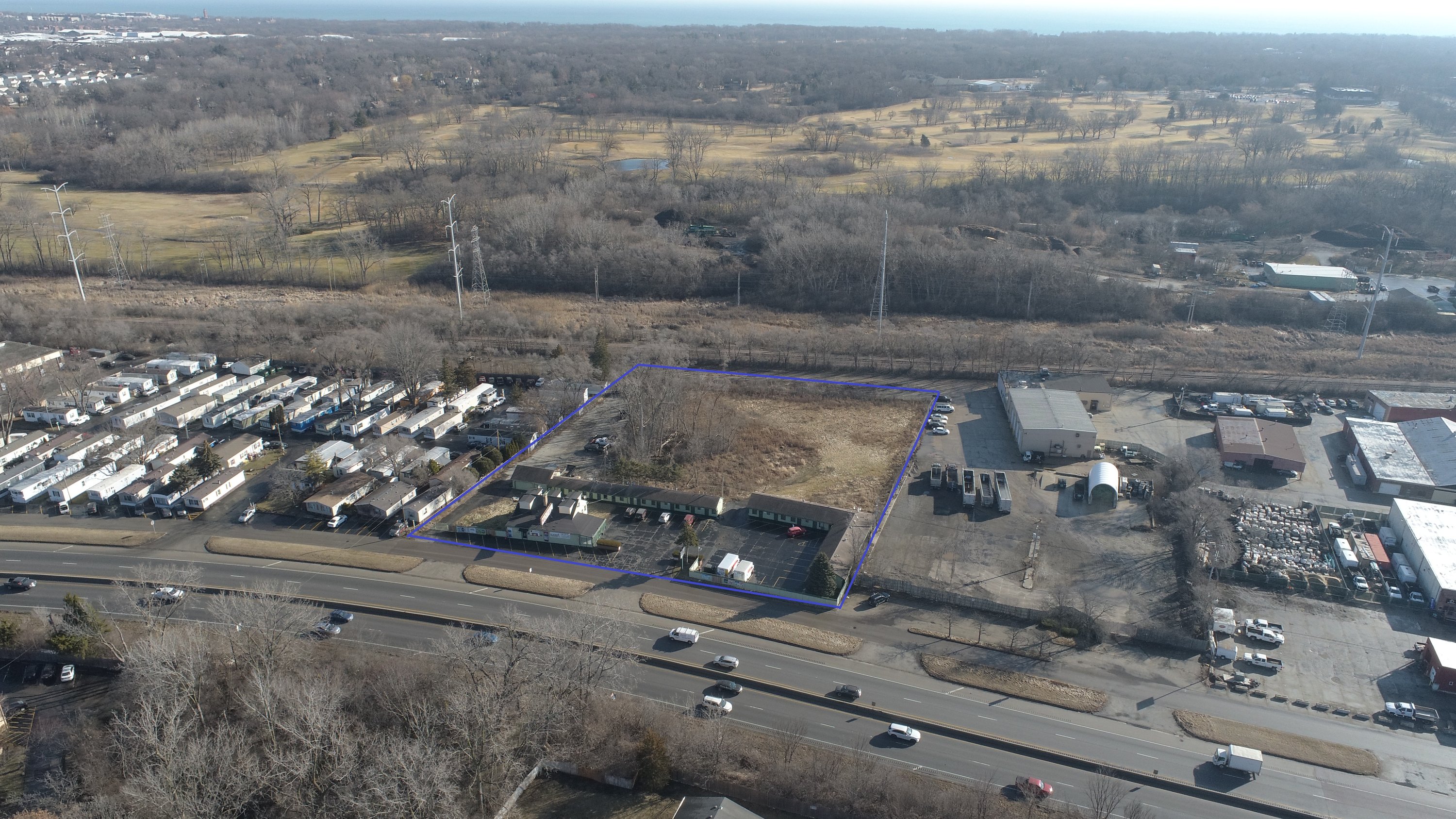 123 Skokie Hwy, Lake Bluff, IL 60044