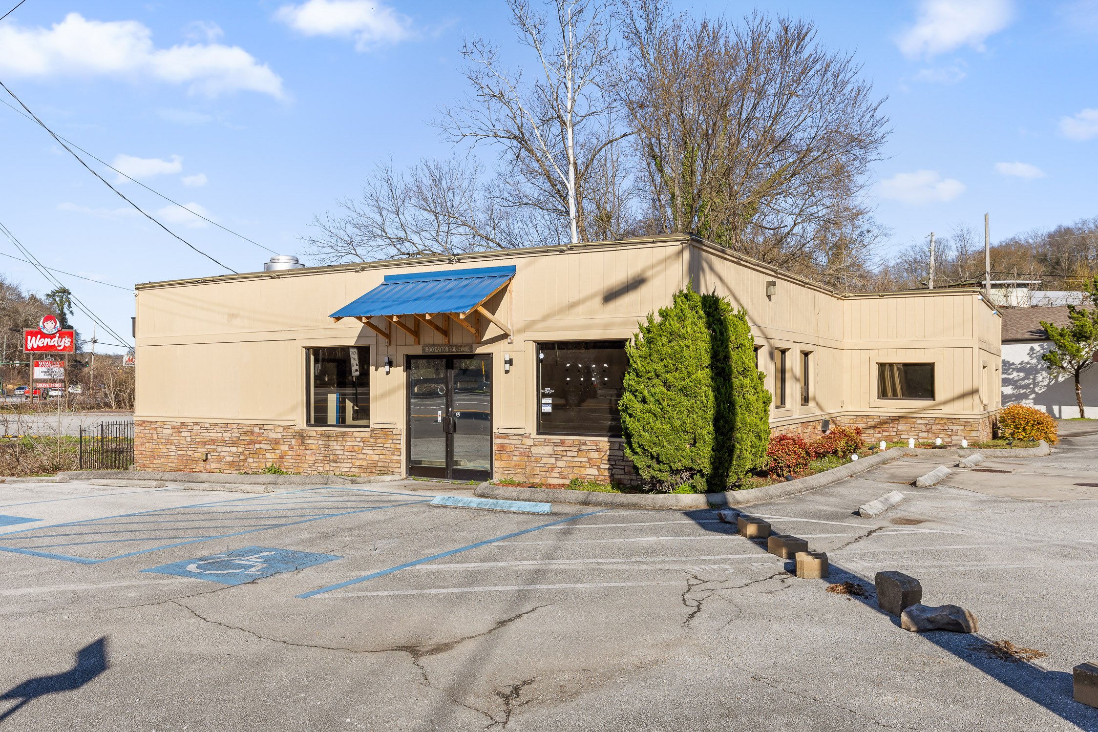 1800 Dayton Blvd, Chattanooga, TN 37405