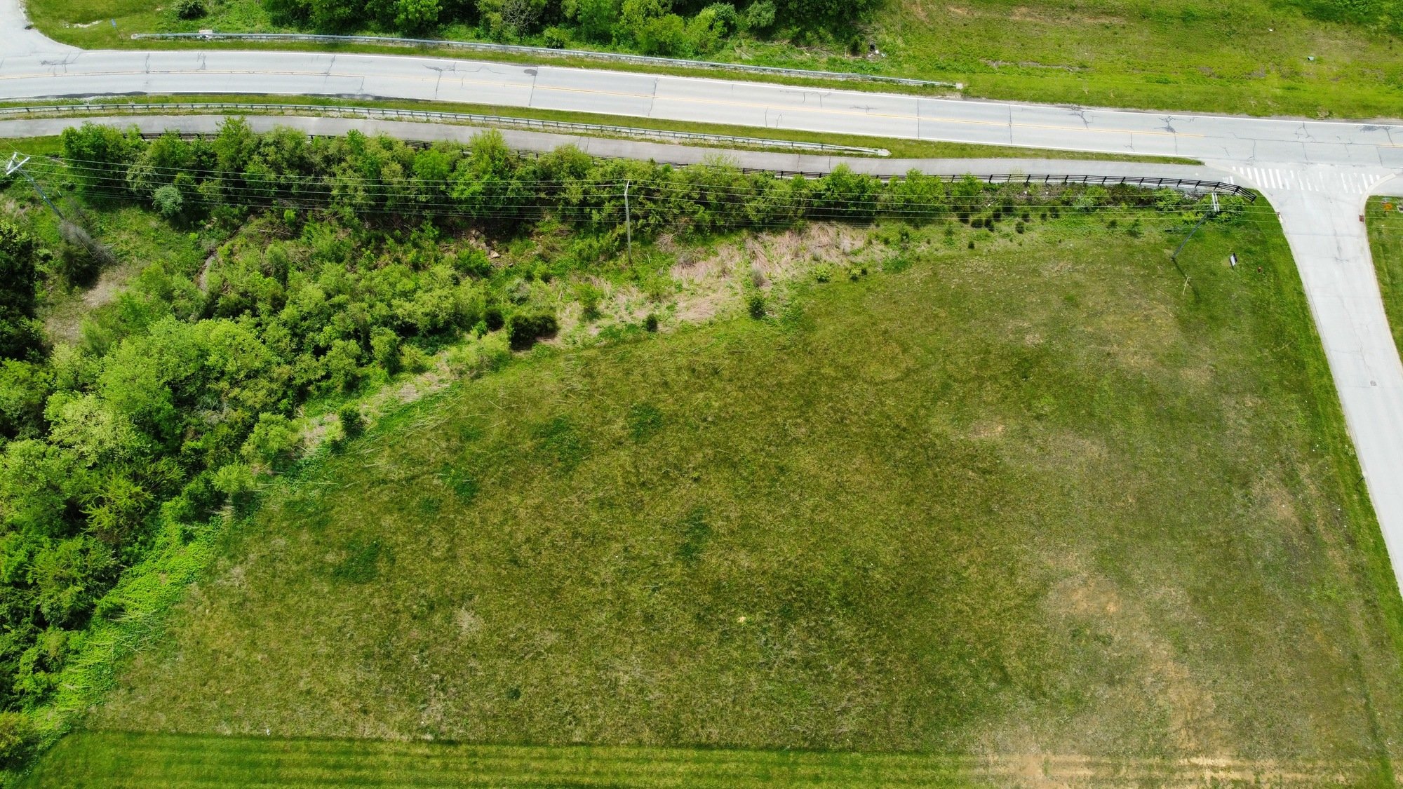 2101 Spencer Ct, La Grange, KY 40031