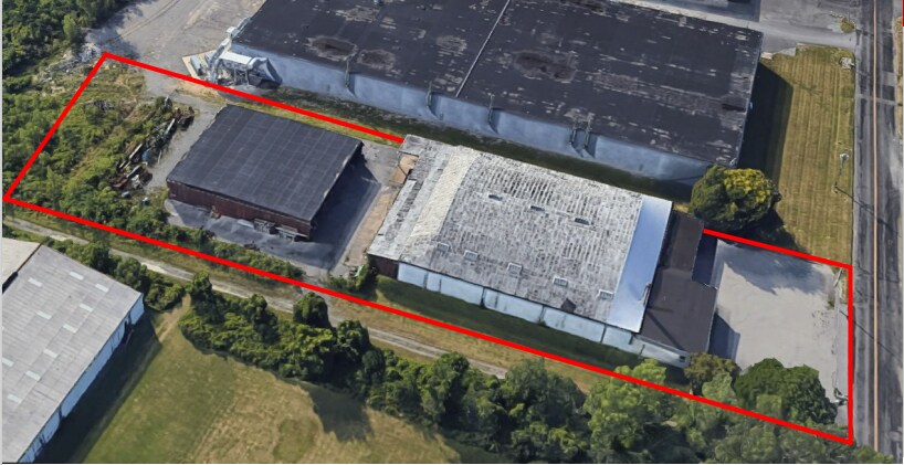 6403 Deere Rd, Syracuse, NY 13206