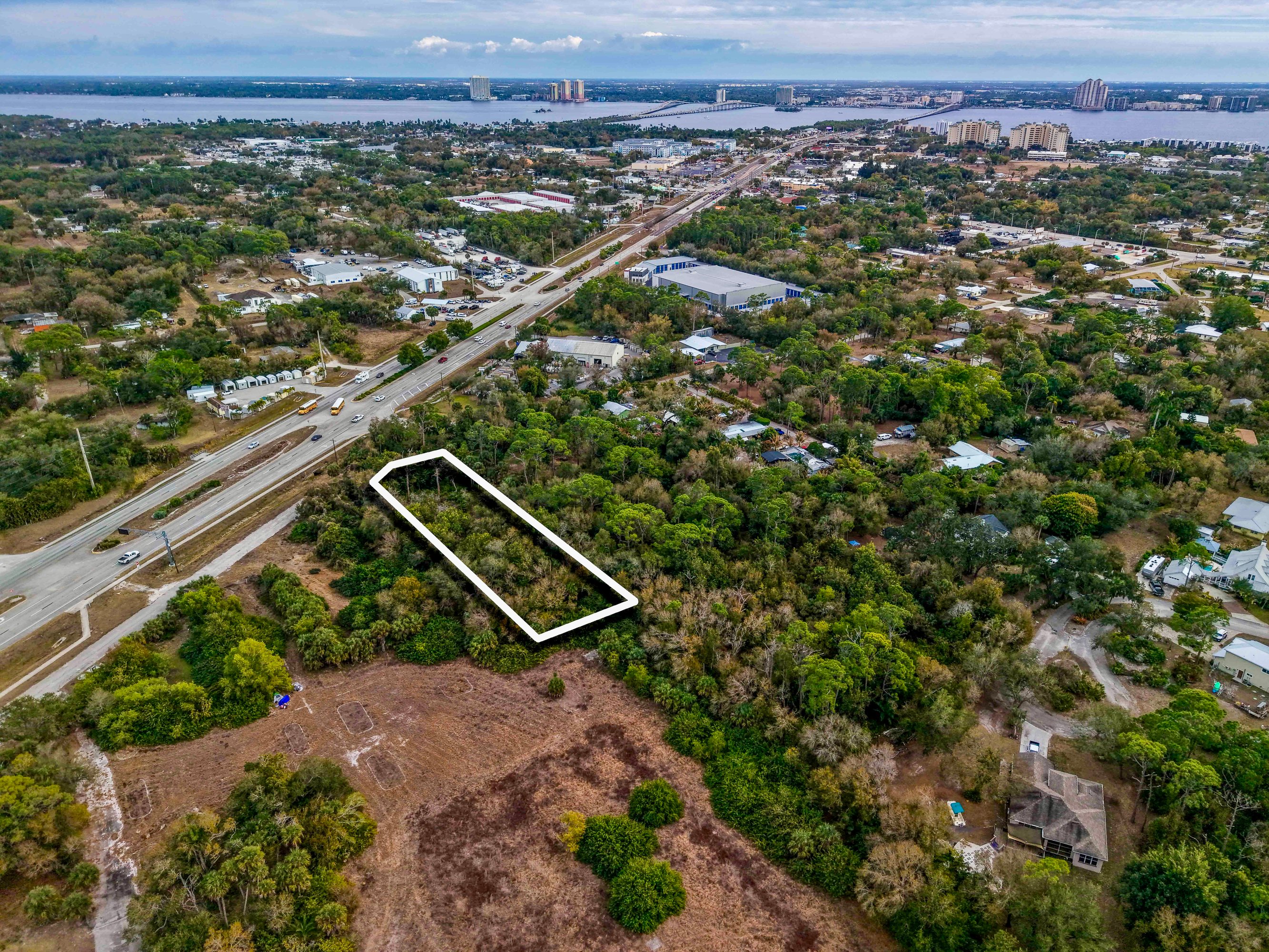 14421 N Cleveland Ave, North Fort Myers, FL 33903