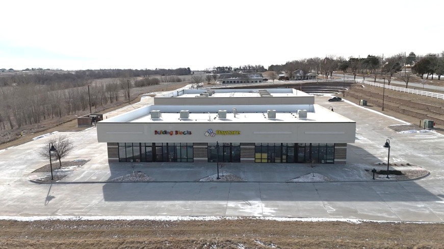 13151 Richland Plz, Omaha, NE 68138