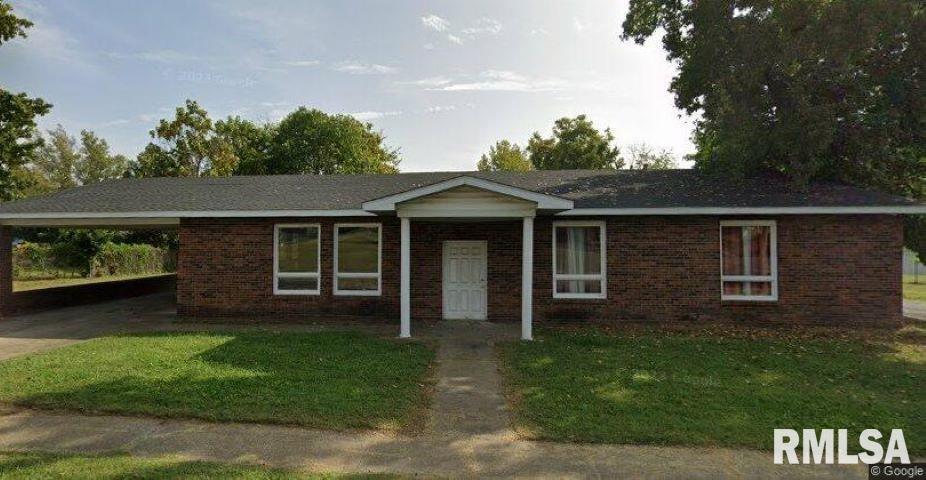 303 N Wall St, Carbondale, IL 62901