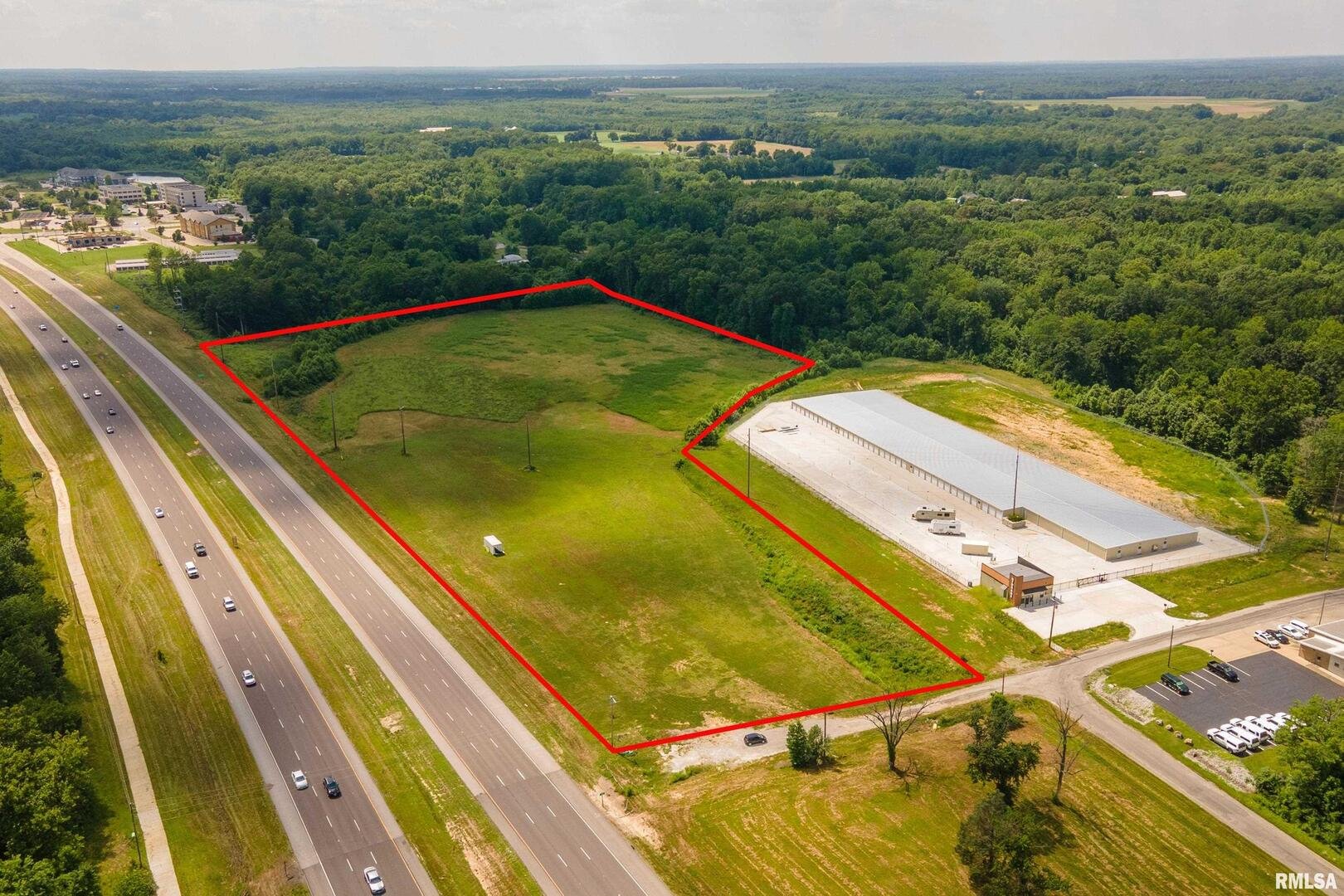 1461 County Line Rd, Carbondale, IL 62901