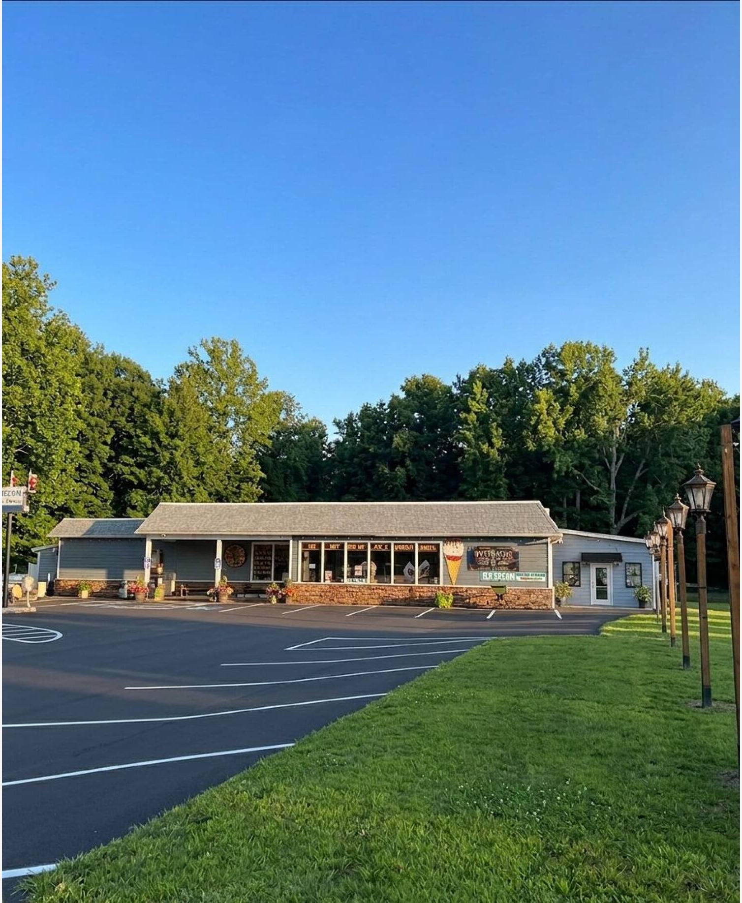 15268 Kings Hwy, Montross, VA 22520