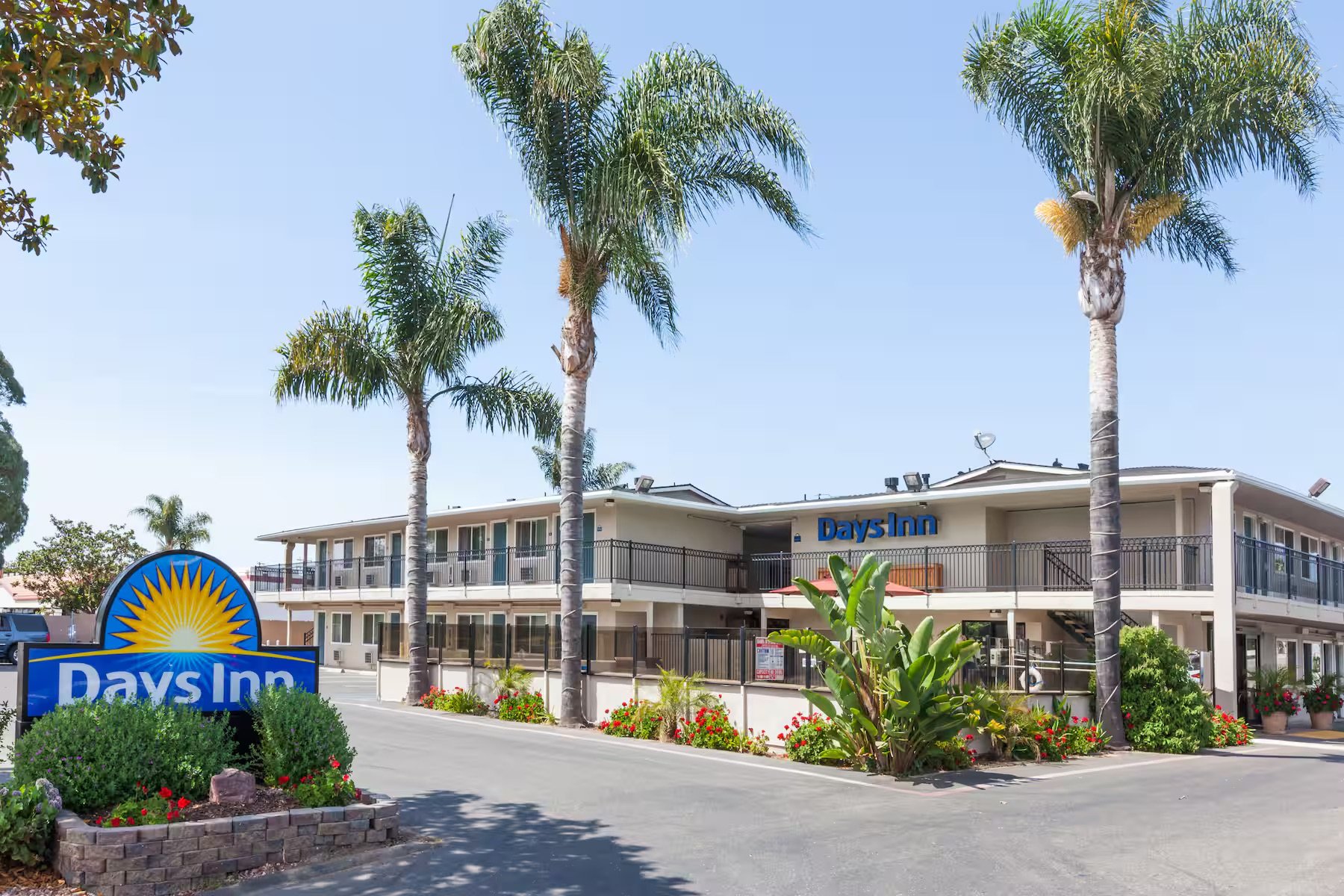 839 E Main St, Santa Maria, CA 93454