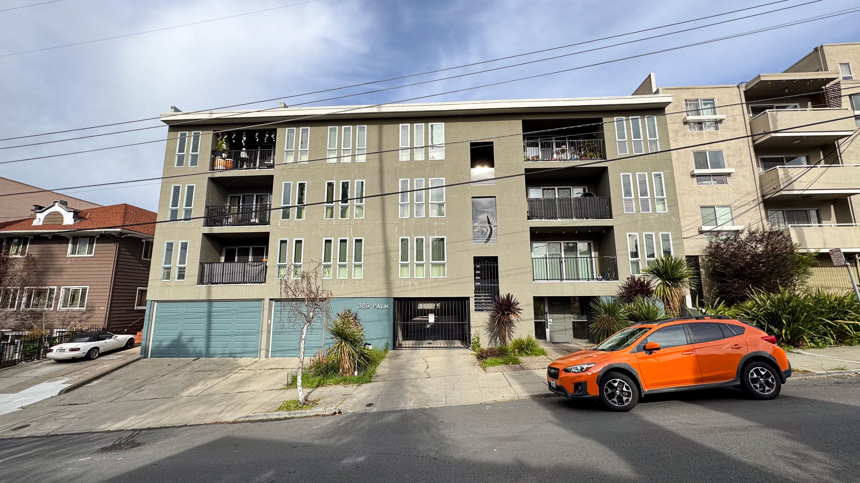 369 Palm Ave, Oakland, CA 94610
