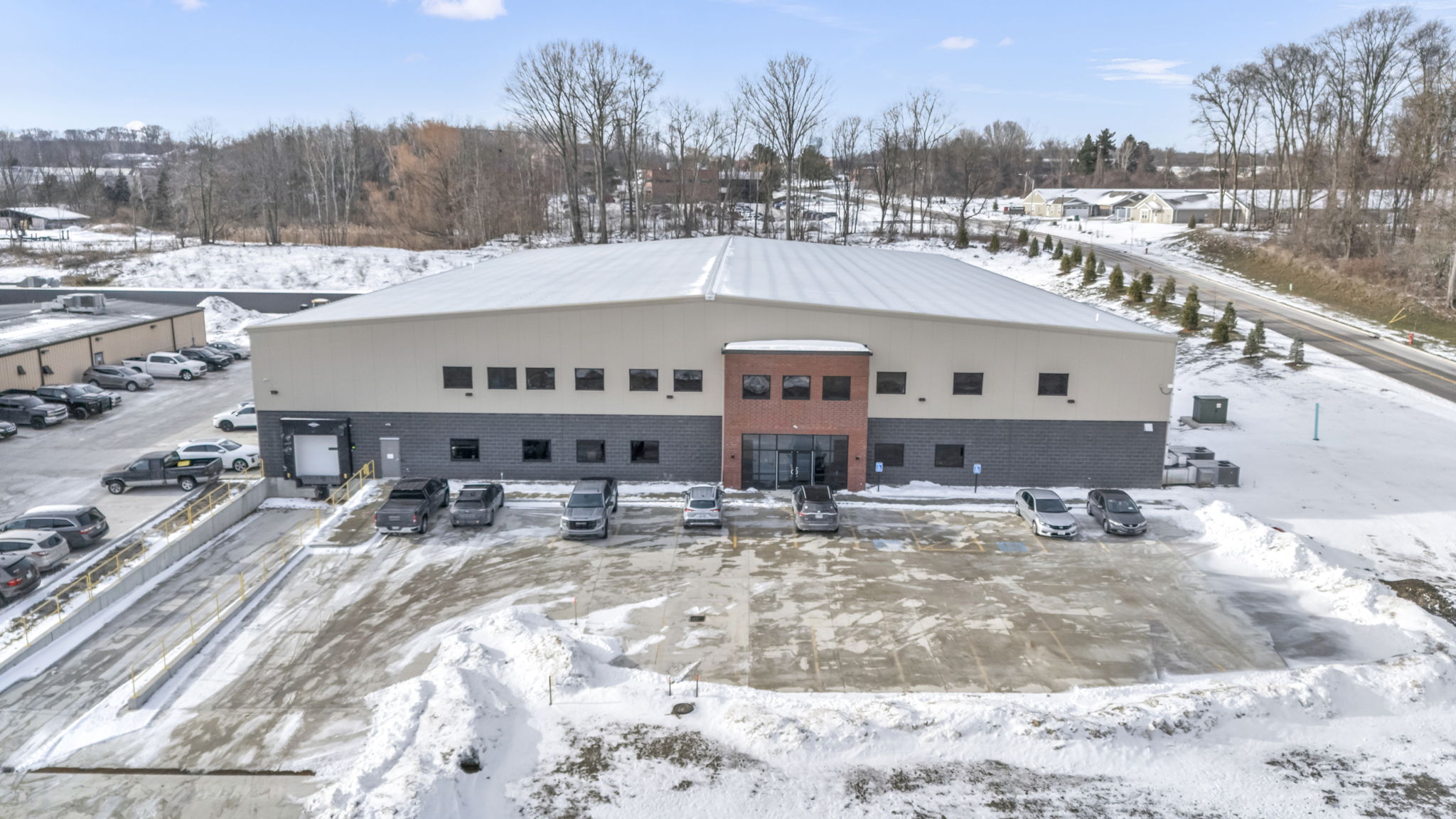 310 Park Dr, Chardon, OH 44024