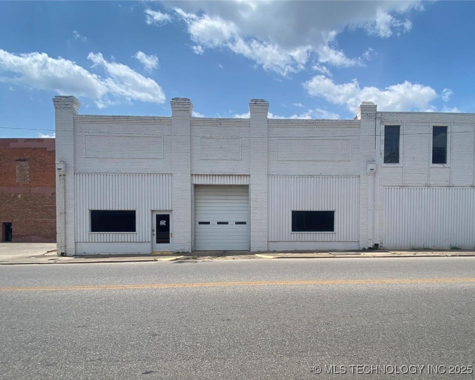 111 N Washington St, Ardmore, OK 73401