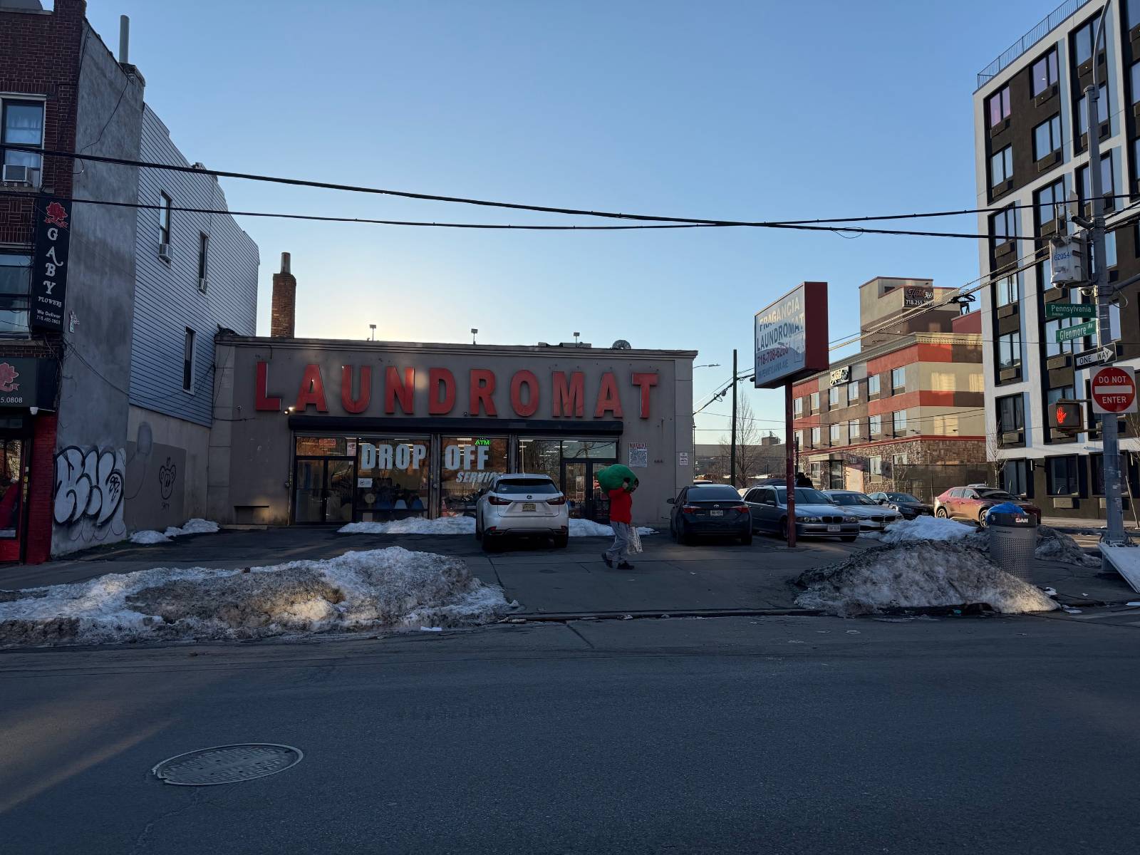 196 Pennsylvania Ave, Brooklyn, NY 11207