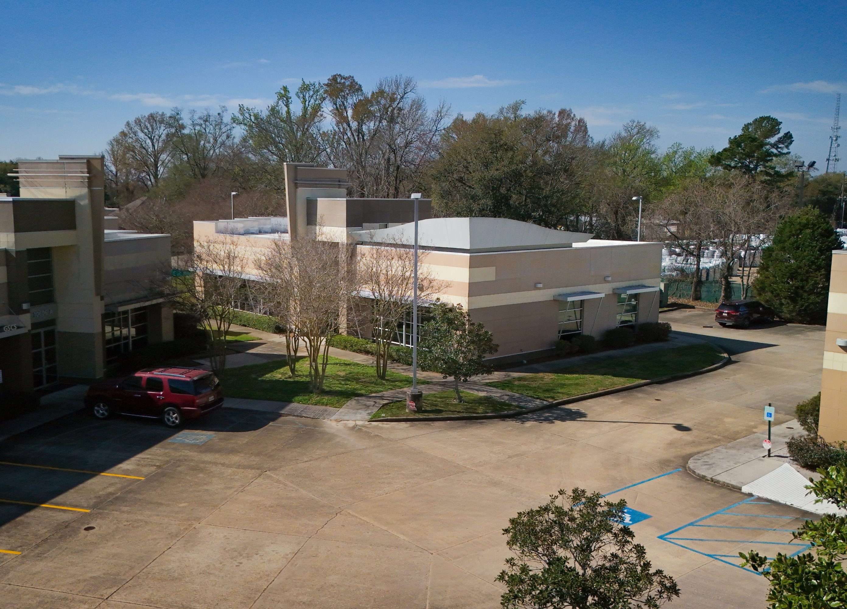 10604 Coursey Blvd, Baton Rouge, LA 70816