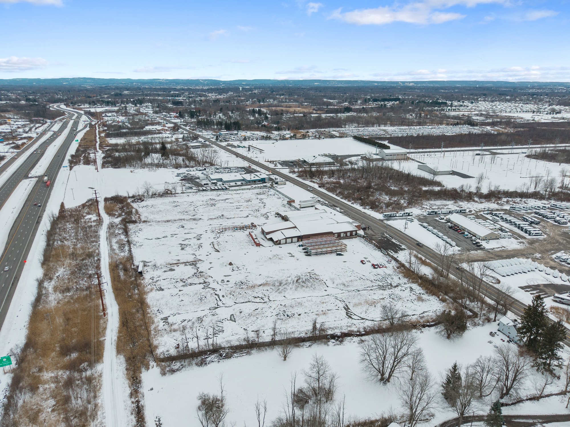 8574 Brewerton Rd, Cicero, NY 13039