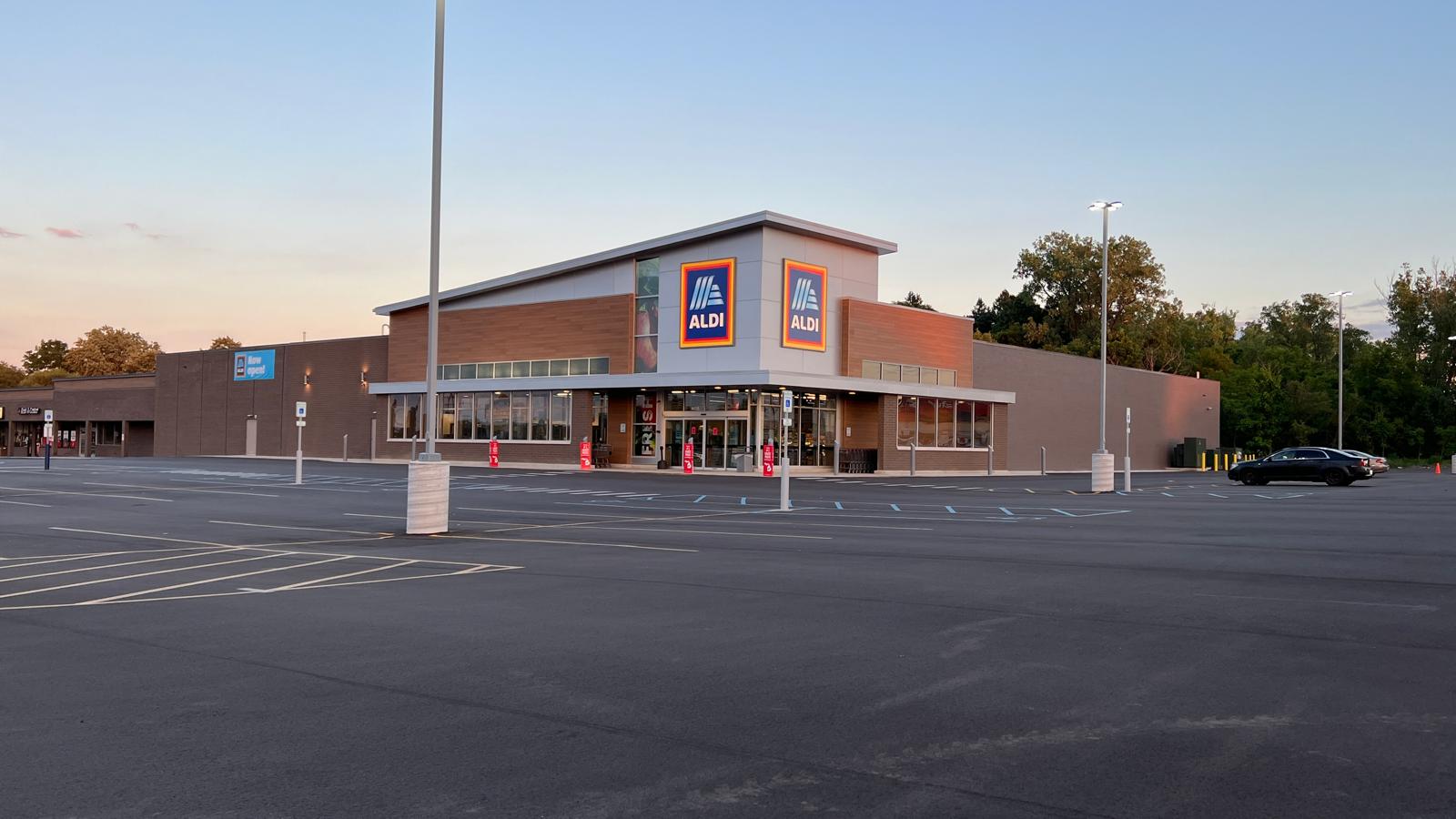 3021 E Michigan Ave, Jackson, MI 49202