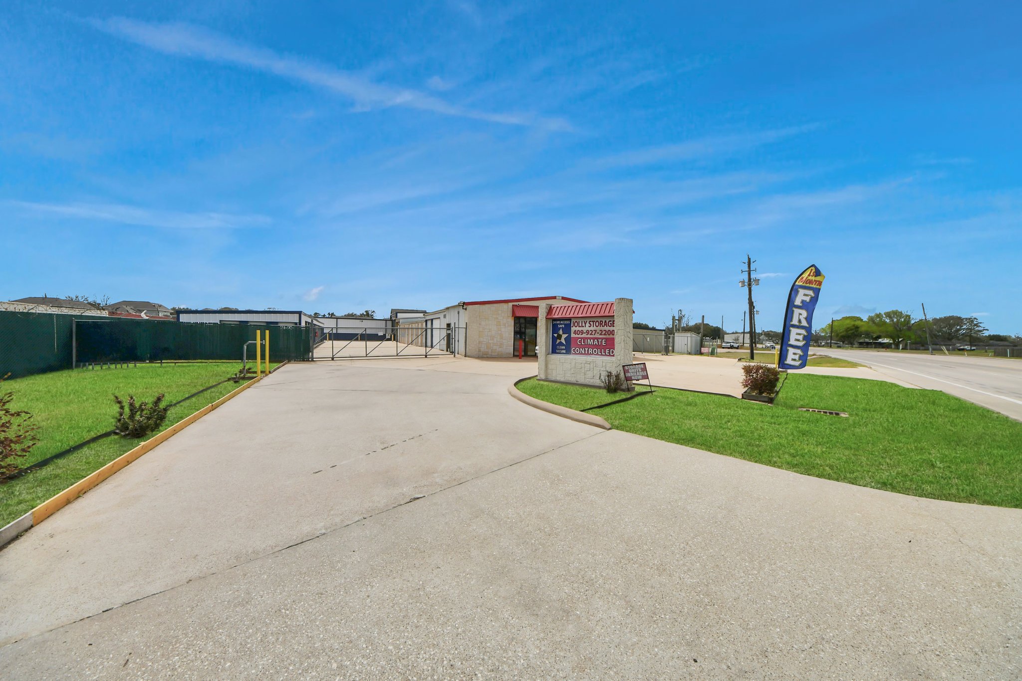 13435 Fm 1764 Rd, Santa Fe, TX 77510