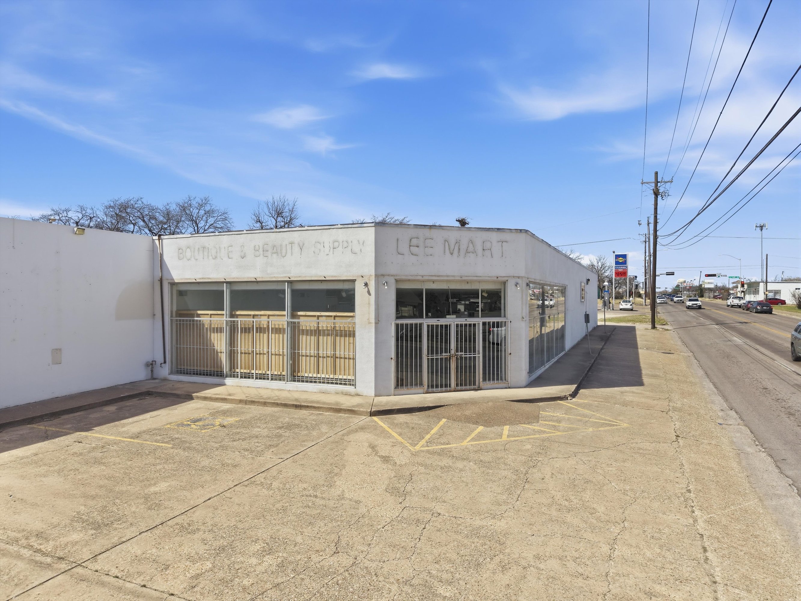 2404 N 18Th St, Waco, TX 76708