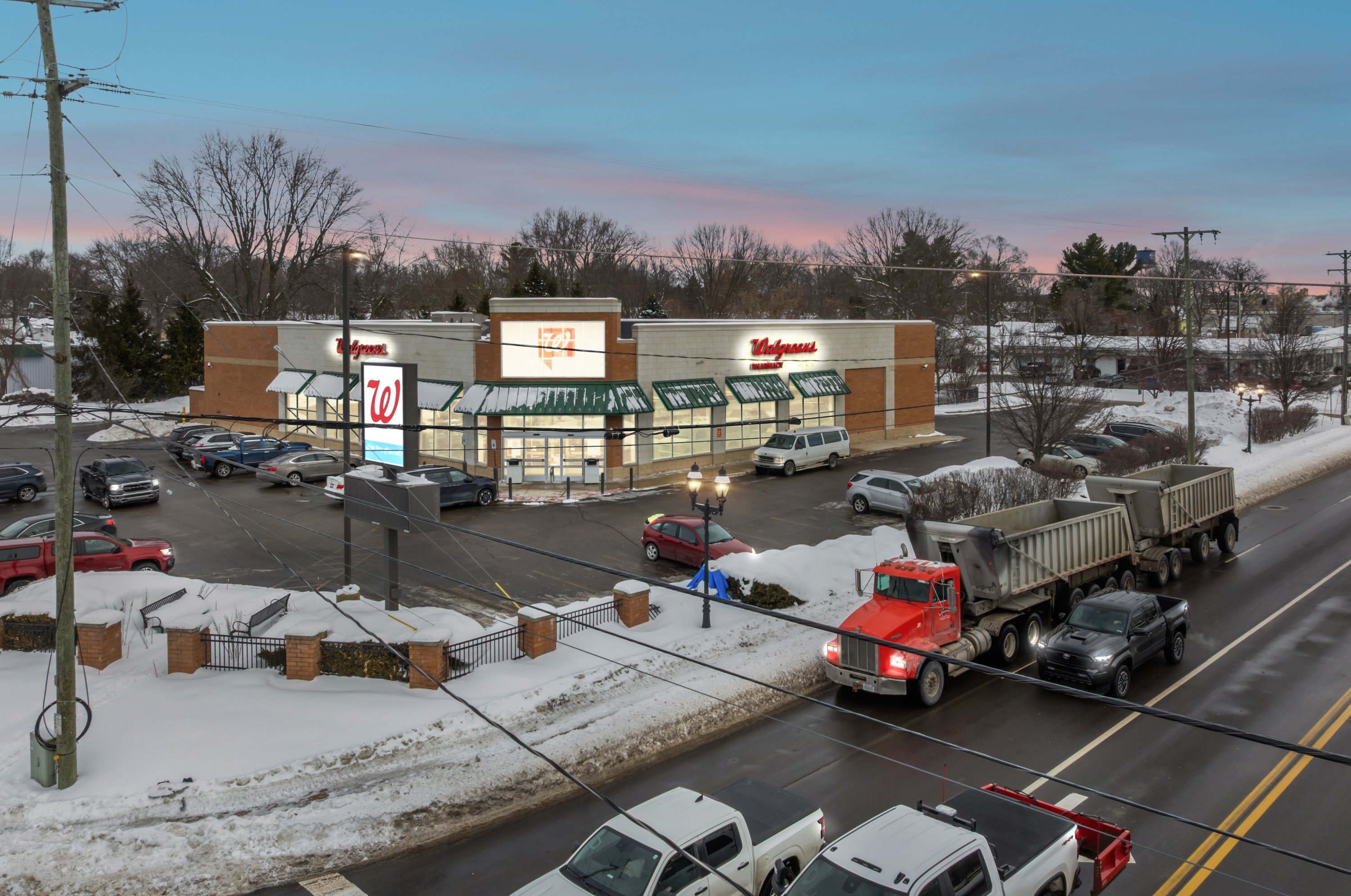819 W Main St, Fremont, MI 49412