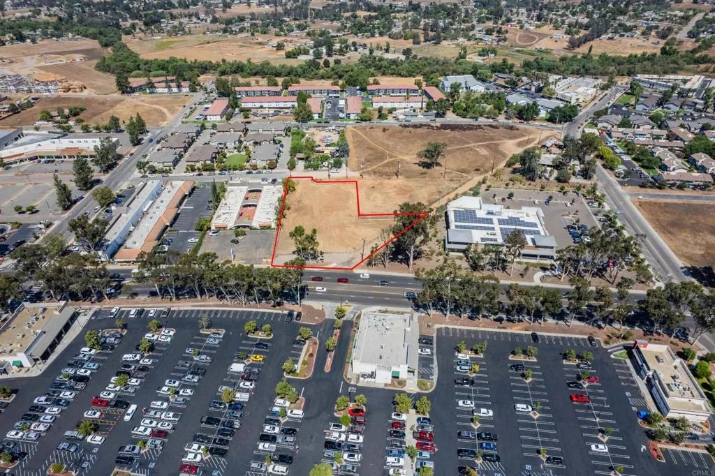 1703 Main St, Ramona, CA 92065