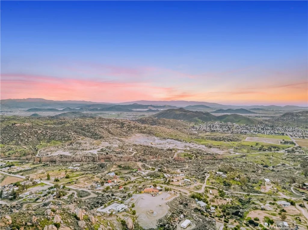 31300 Ruth Ln, Homeland, CA 92548
